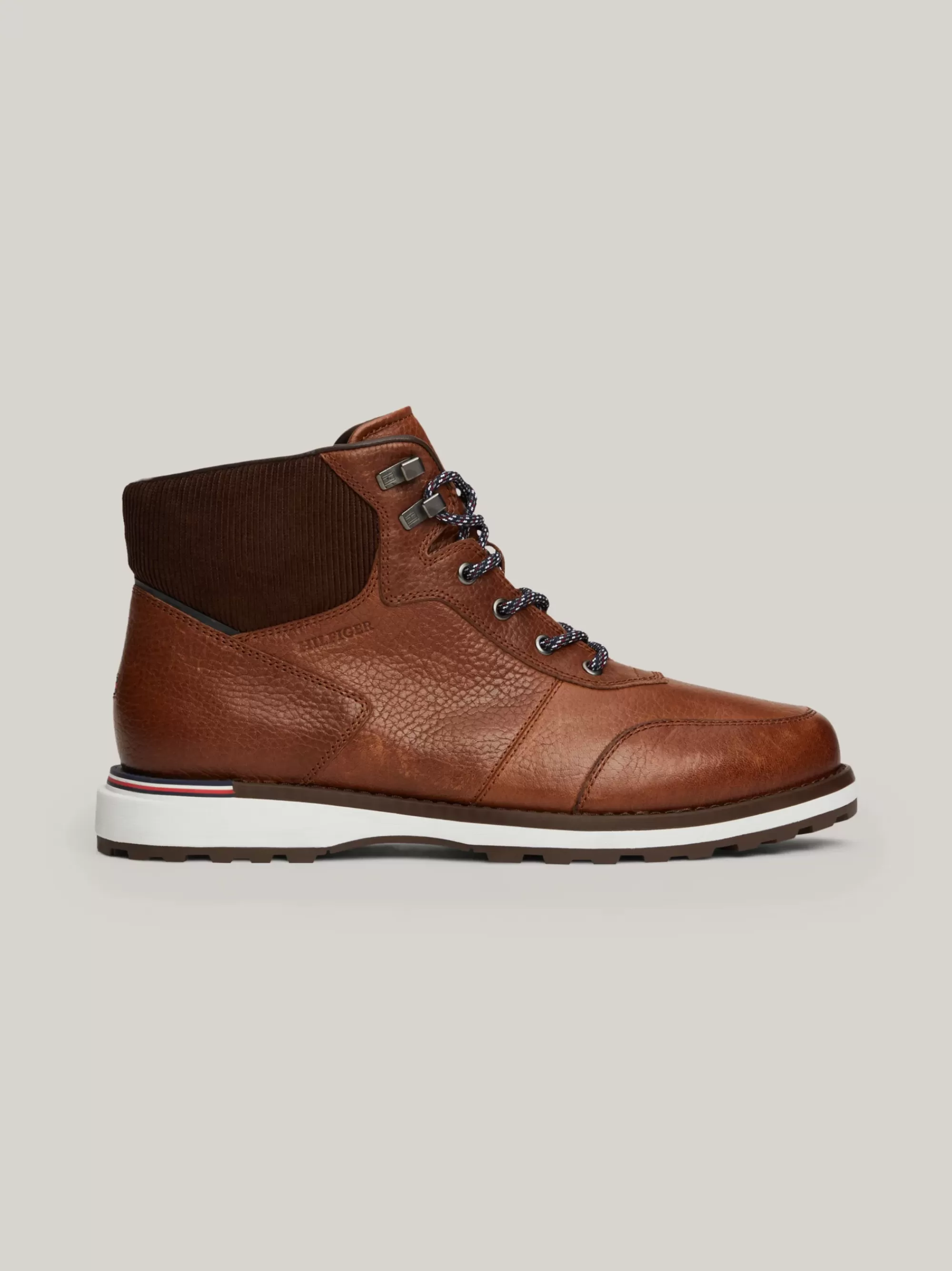 Veterboots | Laarzen*Tommy Hilfiger Leren Warm Gevoerde Veterlaars Met Profielzool WINTER COGNAC