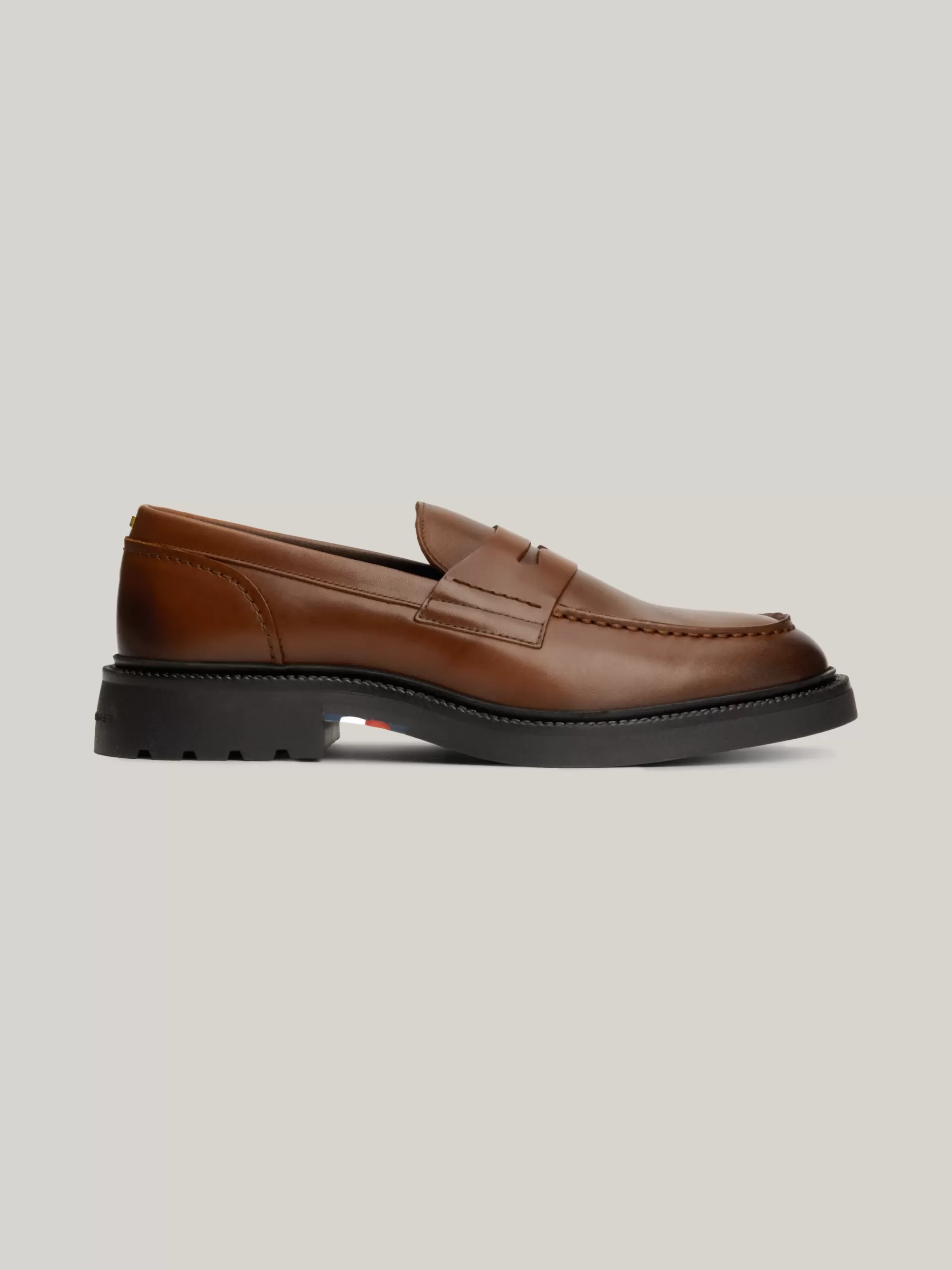 Instappers | Lage Schoenen*Tommy Hilfiger Lichtgewicht Leren Loafer WINTER COGNAC