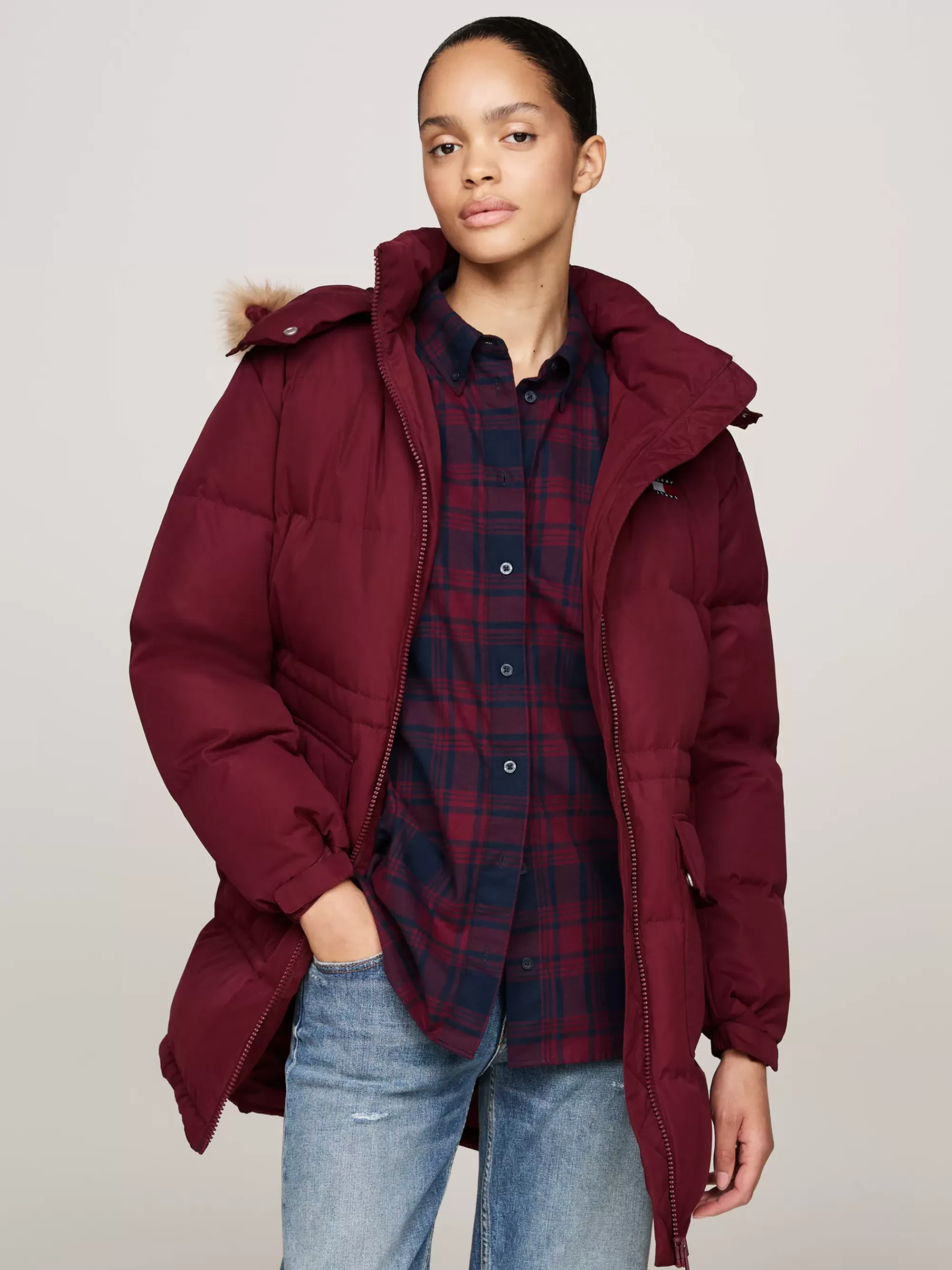 Jassen & Jacks*Tommy Hilfiger Longline Alaska Pufferjack Met Donsvulling DEEP ROUGE
