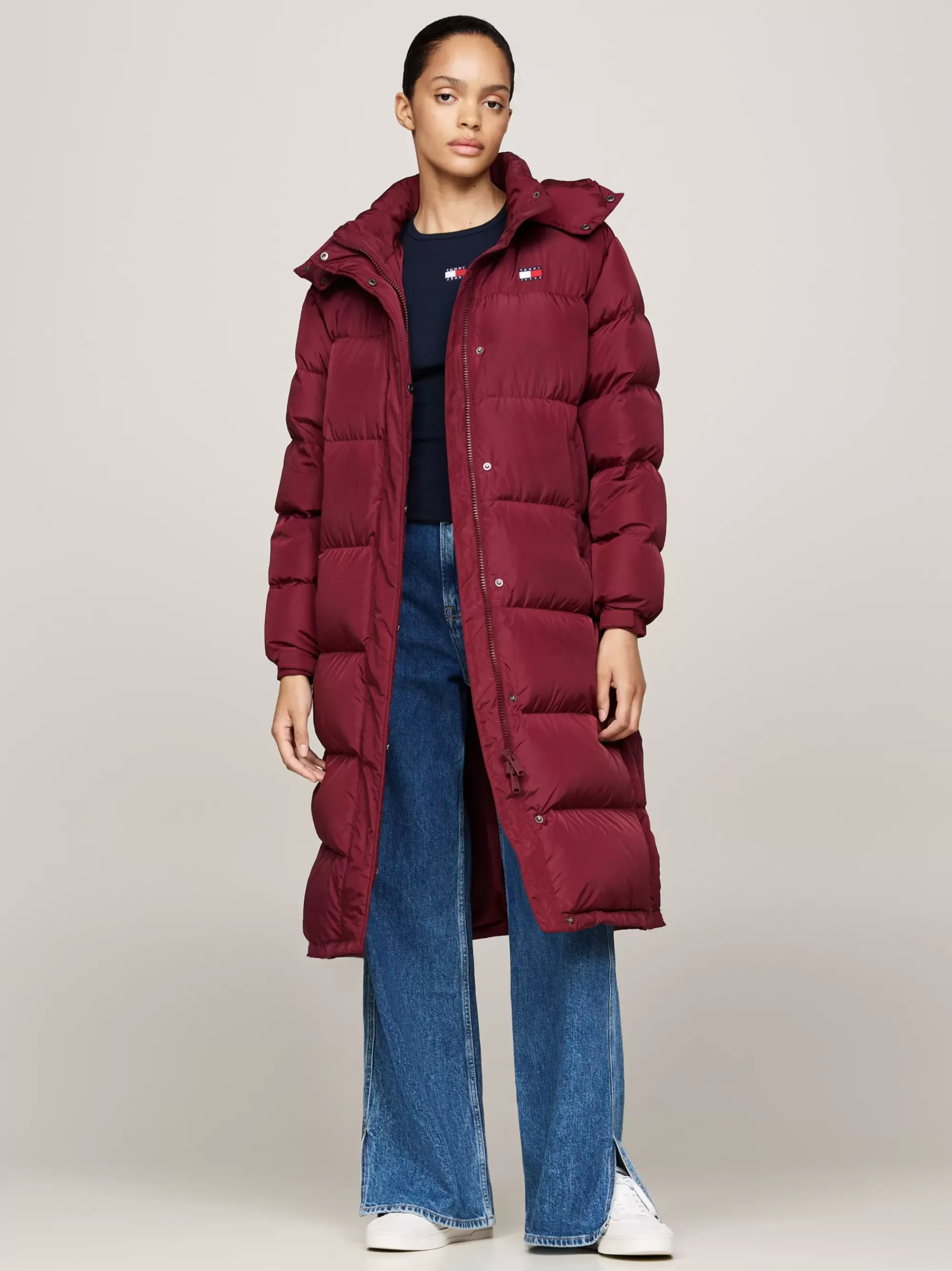 Jassen & Jacks*Tommy Hilfiger Longline Alaska Pufferjas Met Dons DEEP ROUGE
