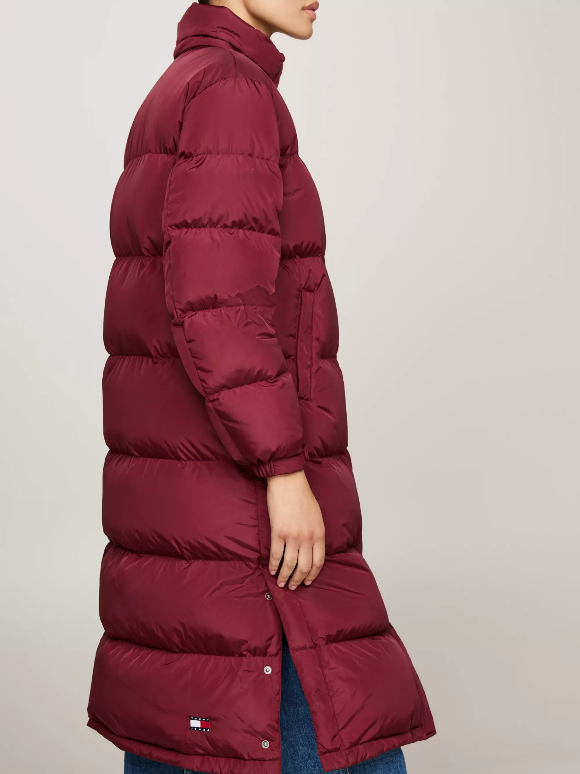Jassen & Jacks*Tommy Hilfiger Longline Alaska Pufferjas Met Dons DEEP ROUGE