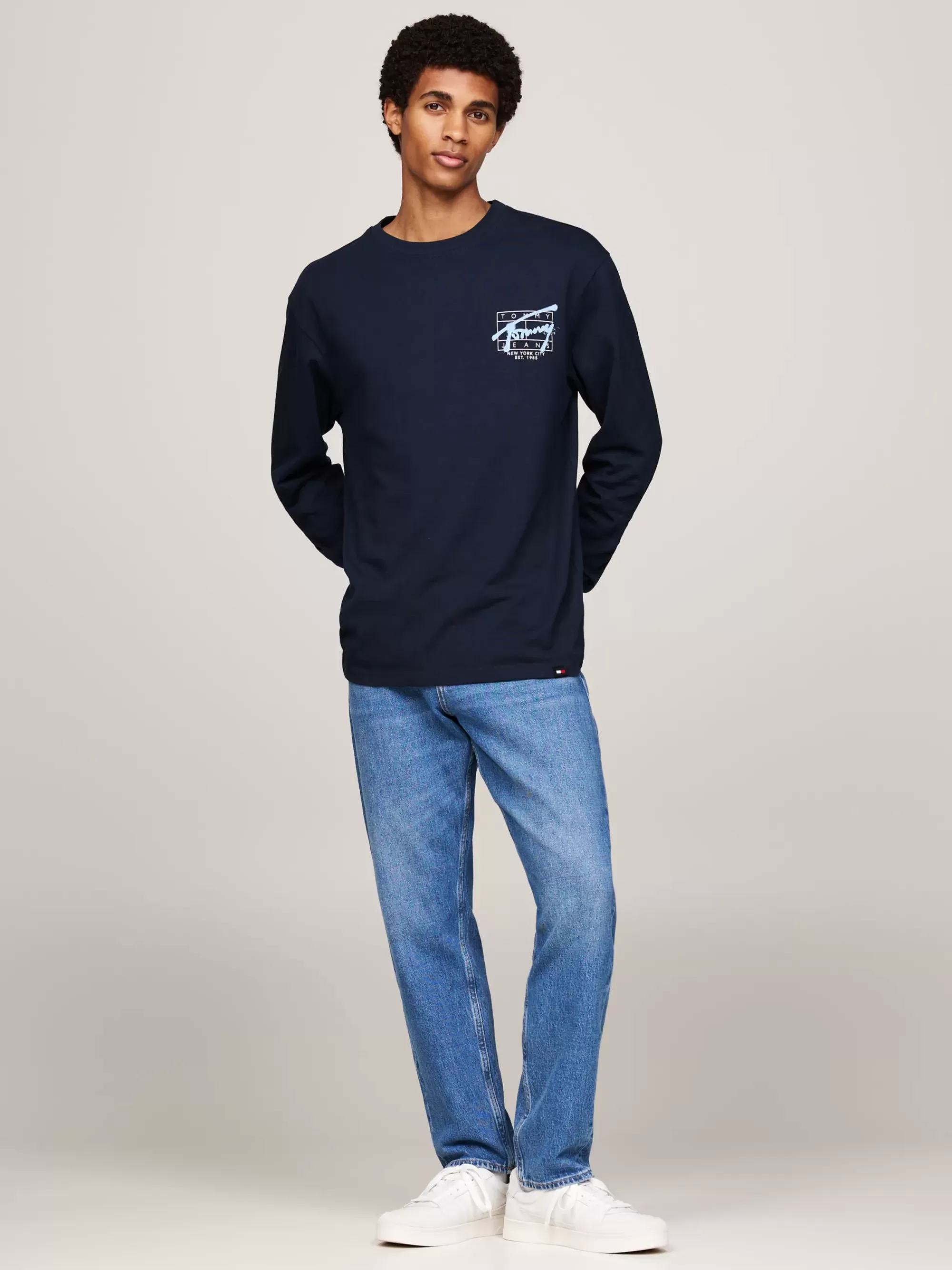 T-Shirts*Tommy Hilfiger Longsleeve T-shirt Met Graffiti-logo DARK NIGHT NAVY