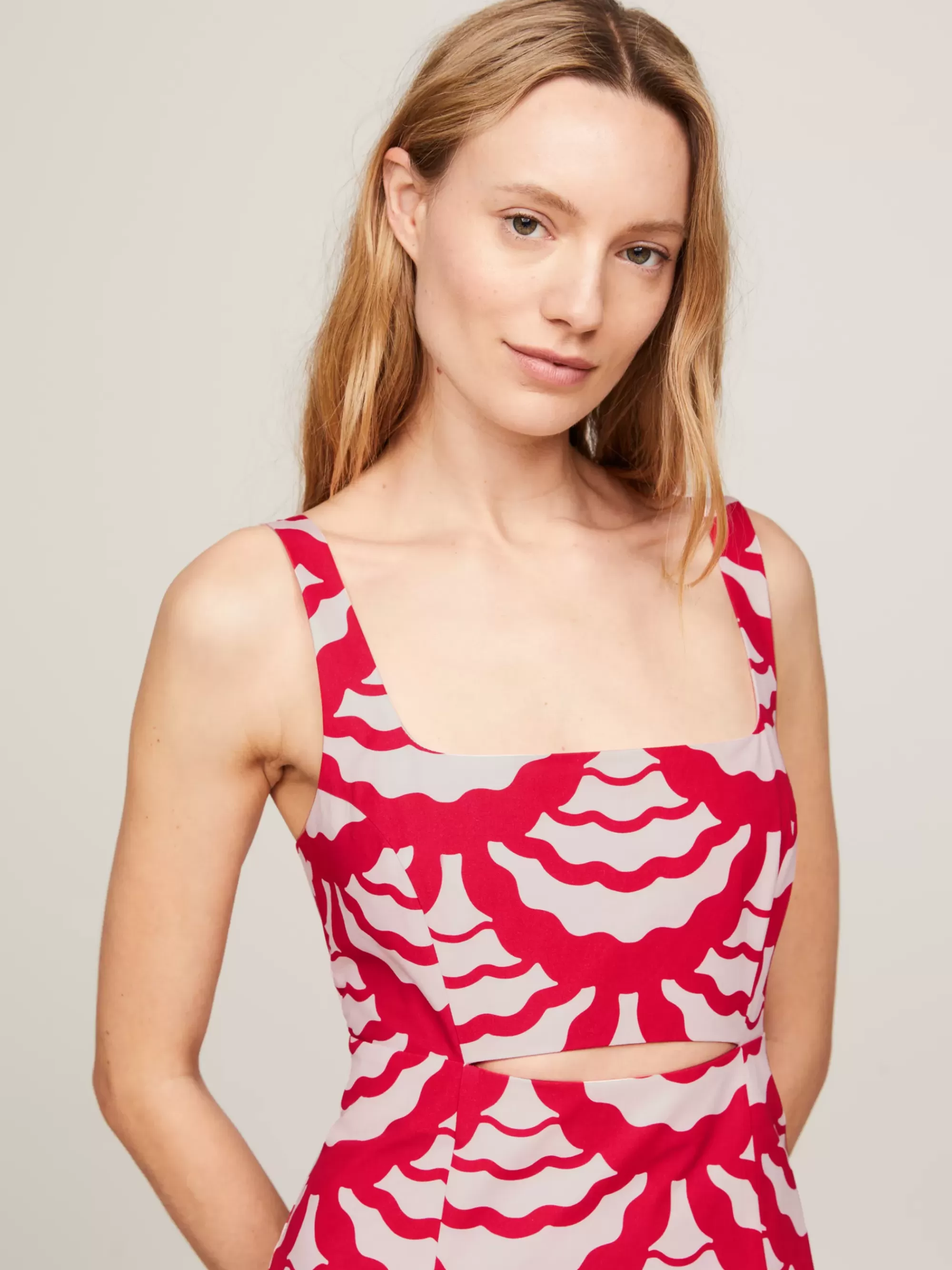 Jurken*Tommy Hilfiger Maxi-jurk Met Cut-out En Schelpenprint EXPLODED VASITY SEAL/ PRIMARY RED