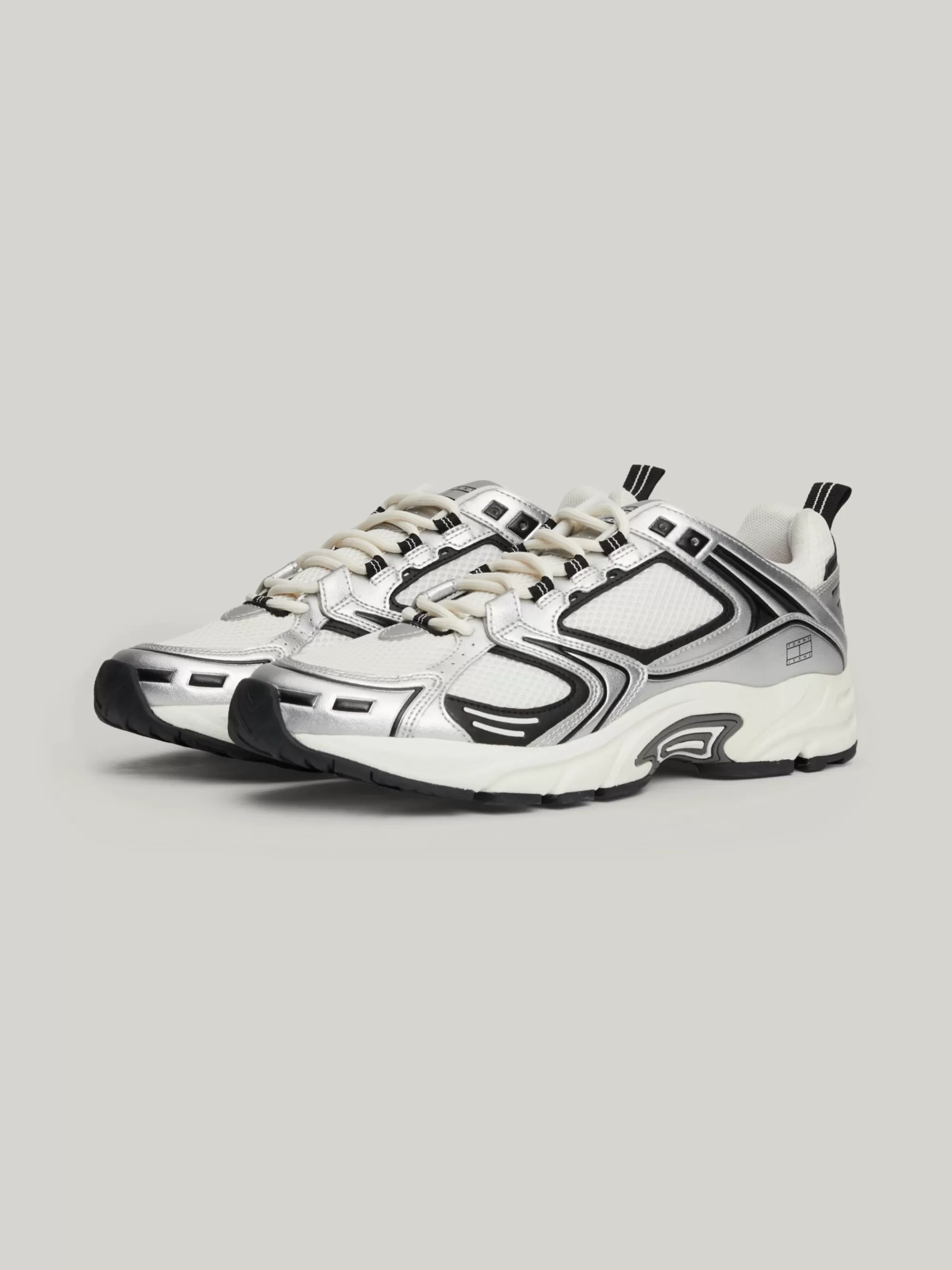 White Trainers | Sneakers*Tommy Hilfiger Metallic Hardloopsneakers BLACK
