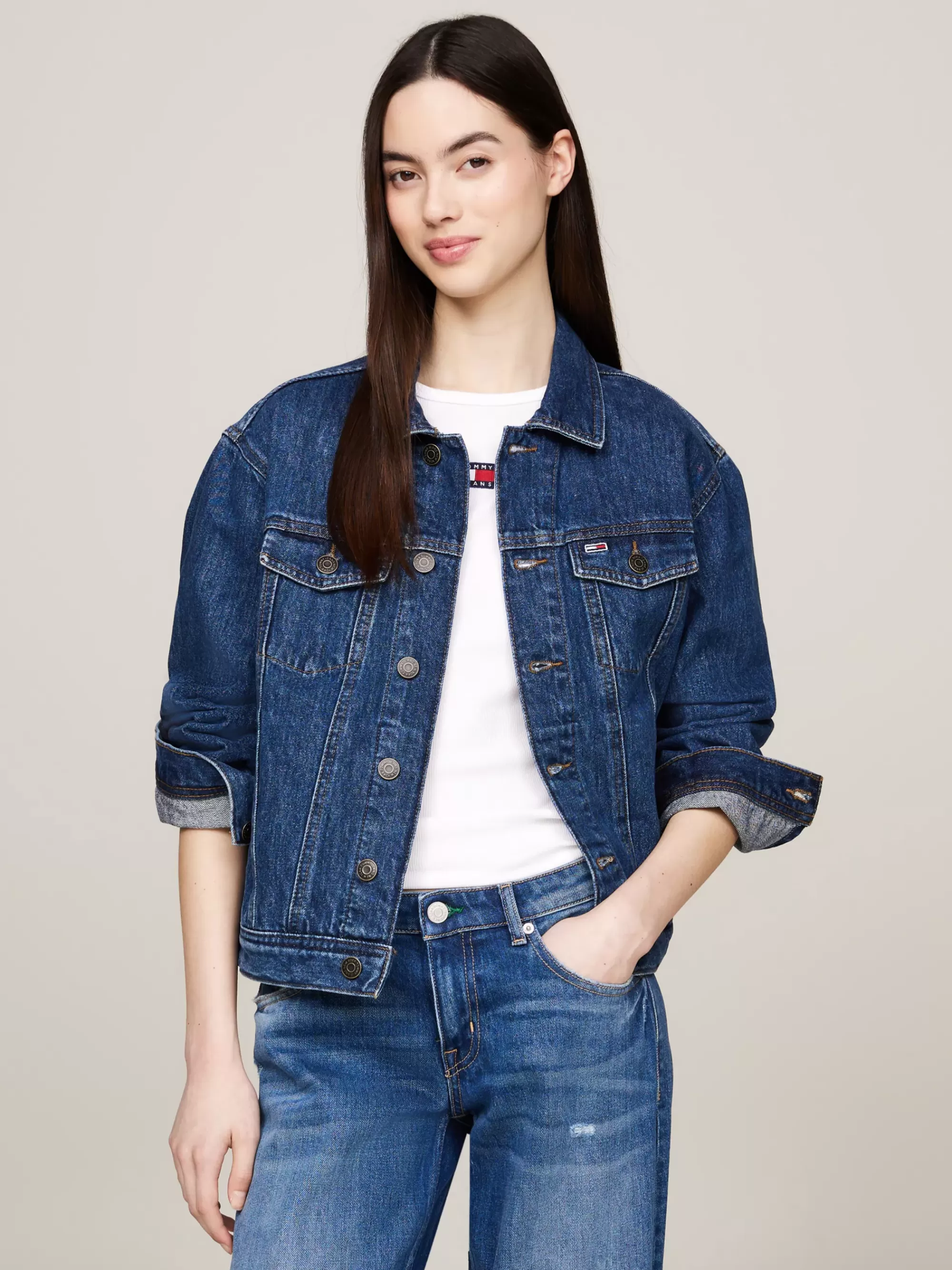 Jassen & Jacks*Tommy Hilfiger Mom Truckerjack Van Denim Met Fading DENIM DARK
