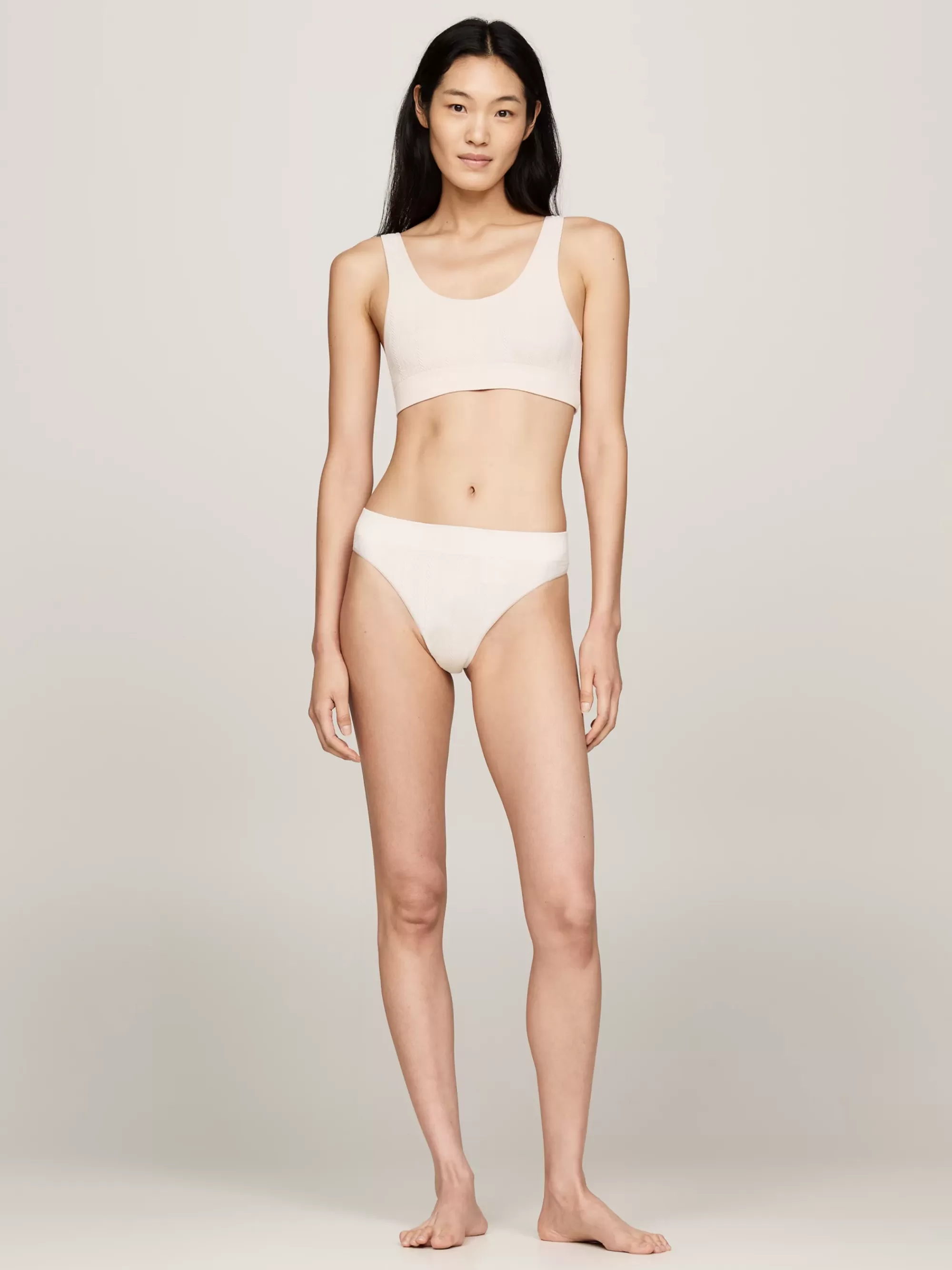 Bh's | Lingerie*Tommy Hilfiger Naadloze Ongevoerde Bh Met Hilfiger-logo CASHMERE CREME