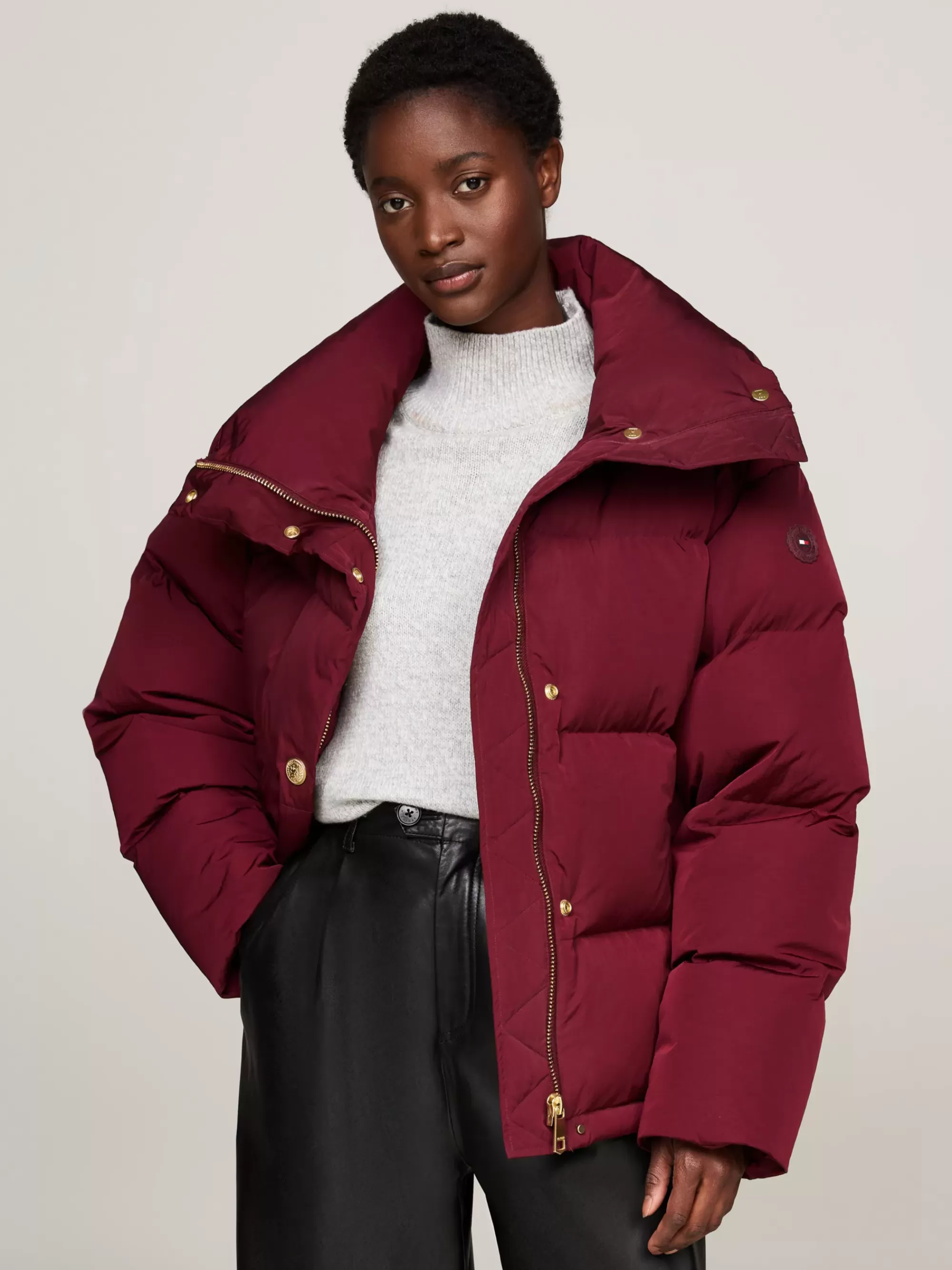 Jassen & Jacks*Tommy Hilfiger Oversized Donsjack Met Metalen Logoknopen DEEP ROUGE