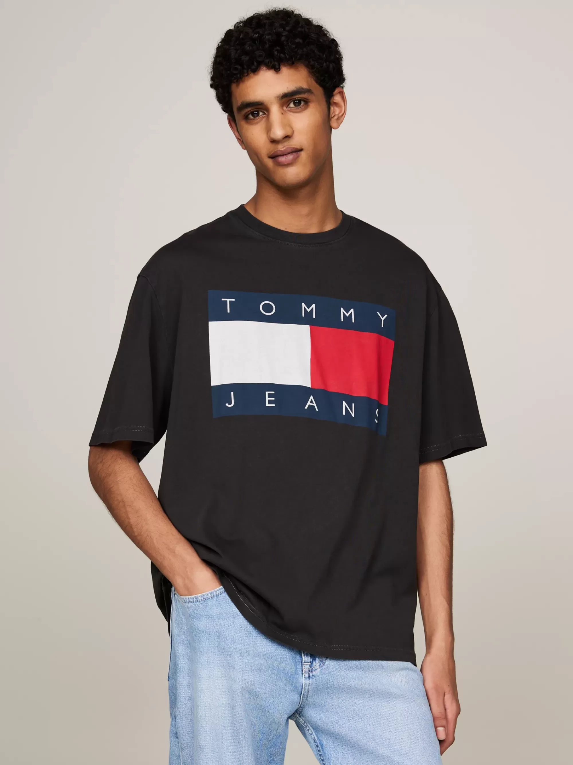 Plus Size Kleding & Inclusieve Maten | T-Shirts*Tommy Hilfiger Oversized T-shirt Met Vlagbadge BLACK