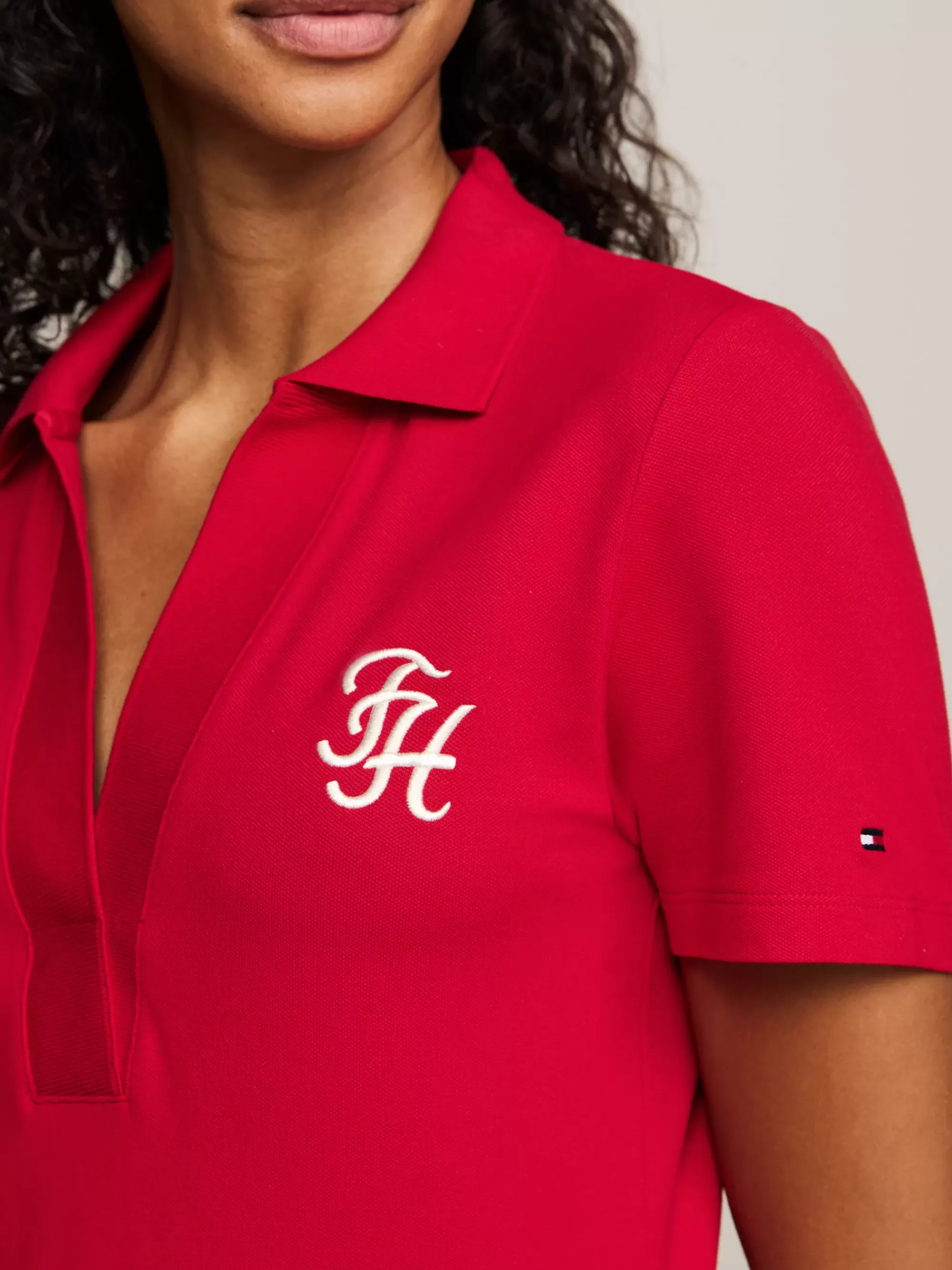 Jurken*Tommy Hilfiger Polojurk Met Open Placket En Scriptlogo PRIMARY RED