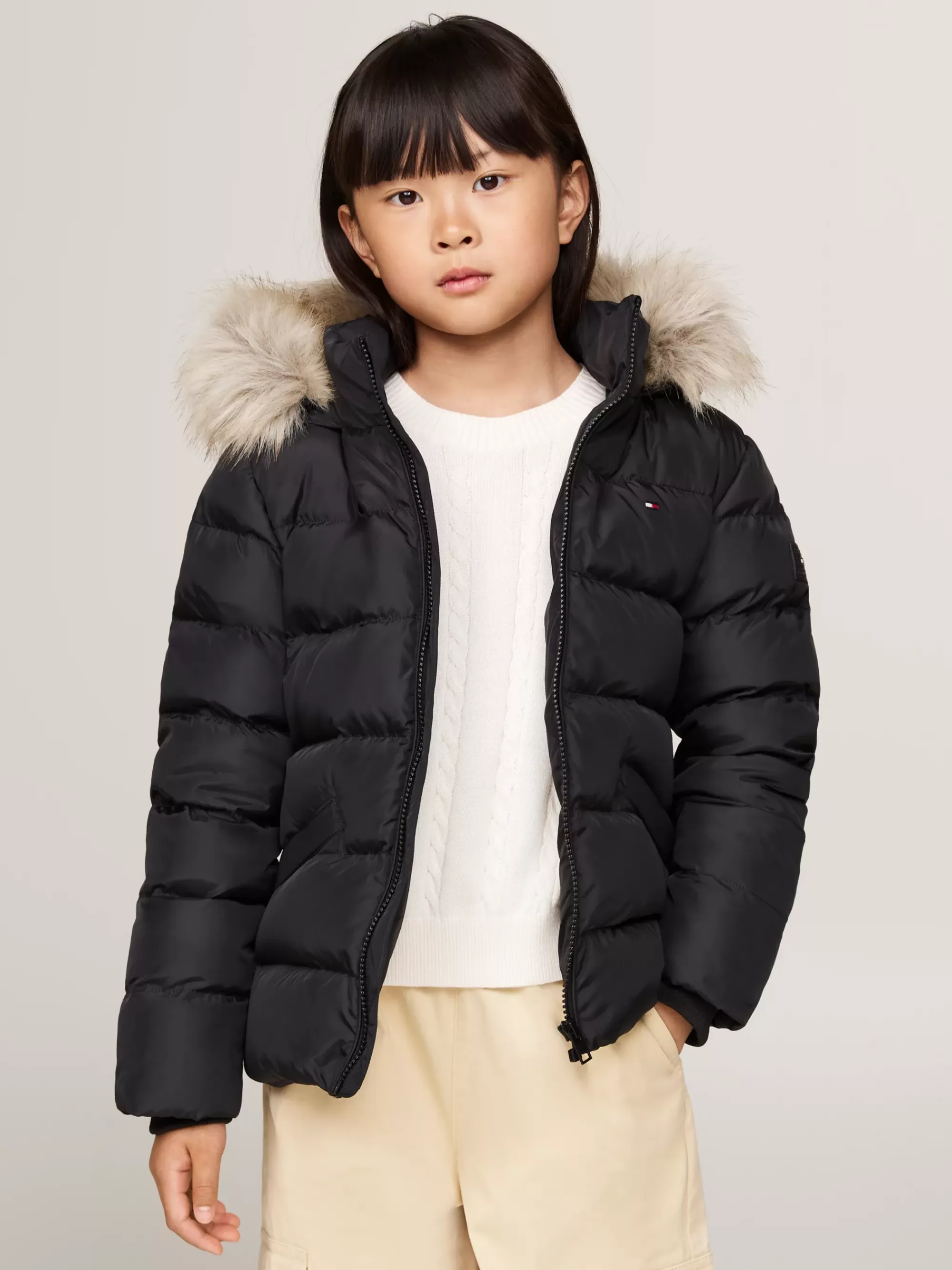 Jassen & Jacks*Tommy Hilfiger Pufferjack Met Capuchon Met Imitatiebont BLACK
