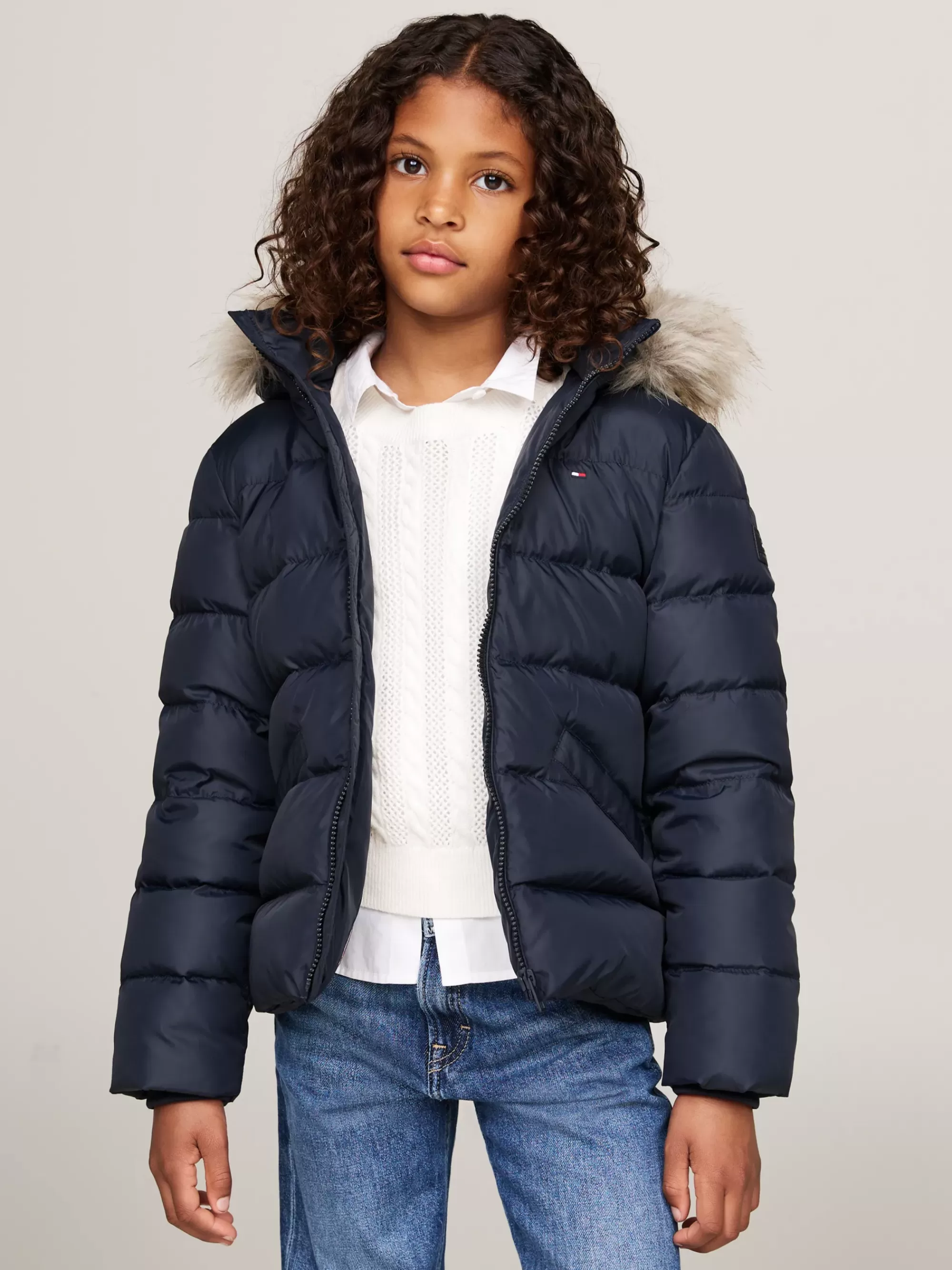 Jassen & Jacks*Tommy Hilfiger Pufferjack Met Capuchon Met Imitatiebont DESERT SKY