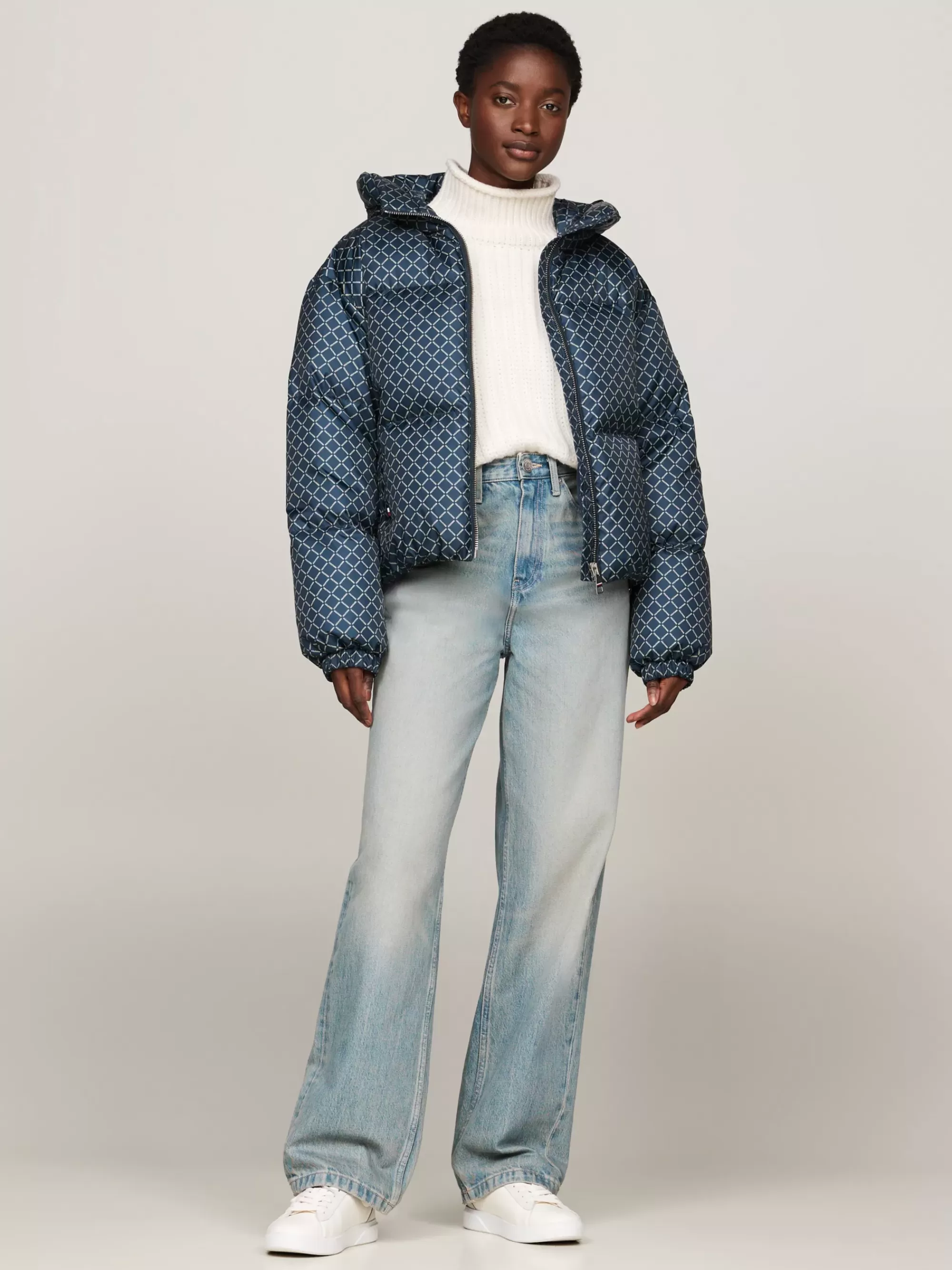 Jassen & Jacks*Tommy Hilfiger Pufferjack Met Signature-print DIAMOND MONOTYPE/ MILITARY DENIM