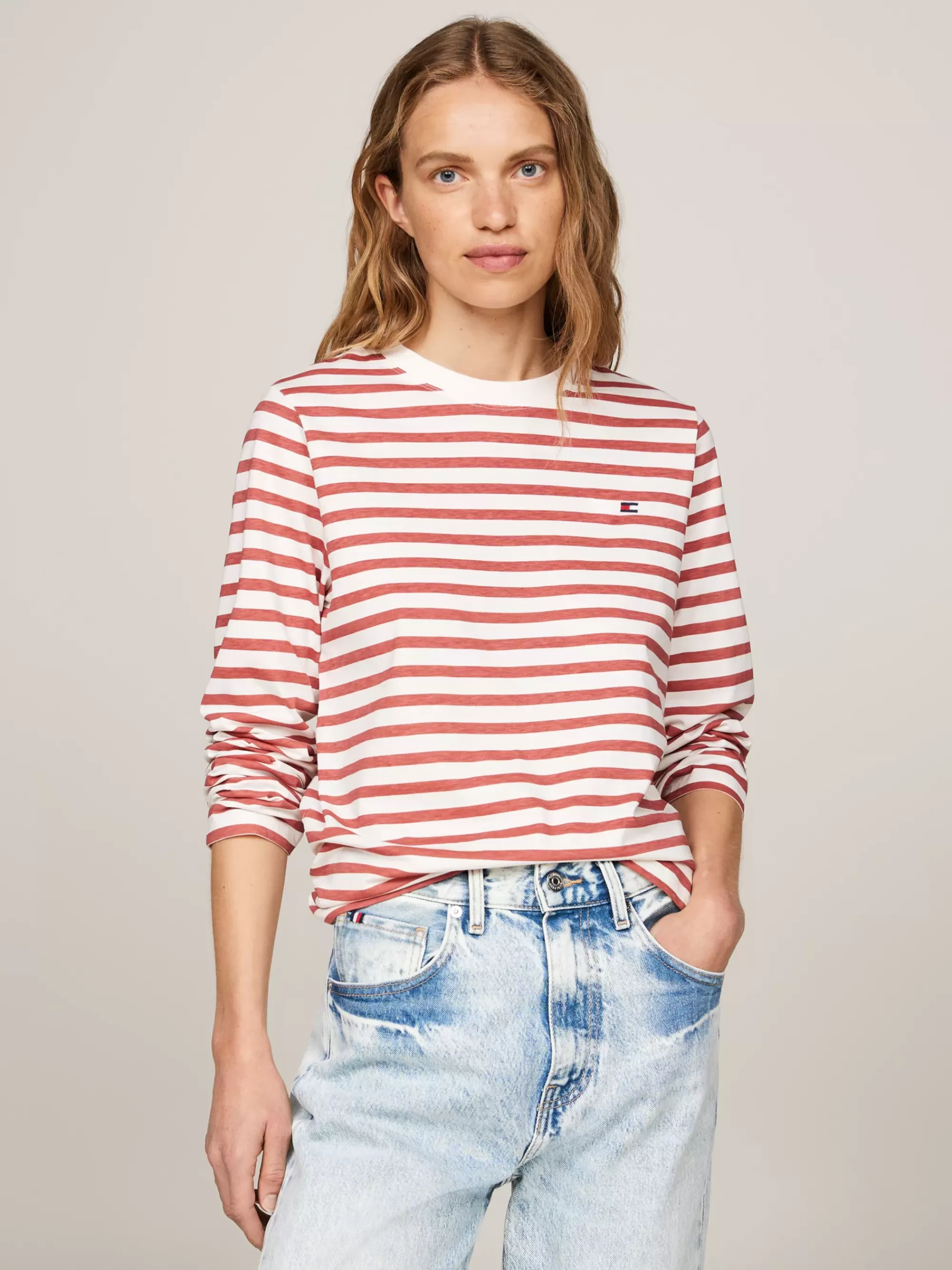 T-Shirts*Tommy Hilfiger Regular Fit Longsleeve Met Streep REG STP ANCIENT WHITE/ TERRA RED