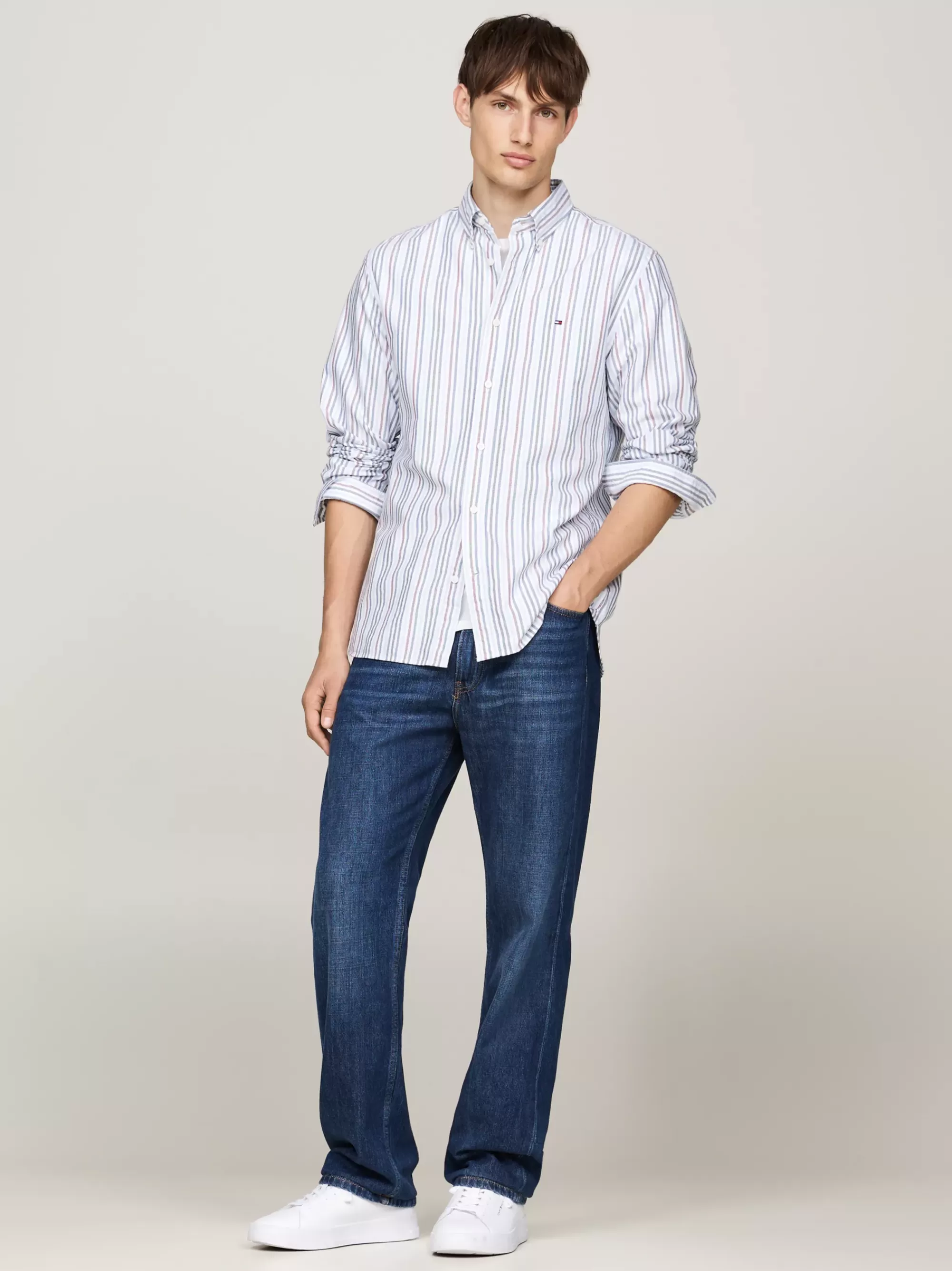 Overhemden*Tommy Hilfiger Regular Oxford-overhemd Met Gemengde Strepen CLOUDY BLUE / ROUGE / MULTI