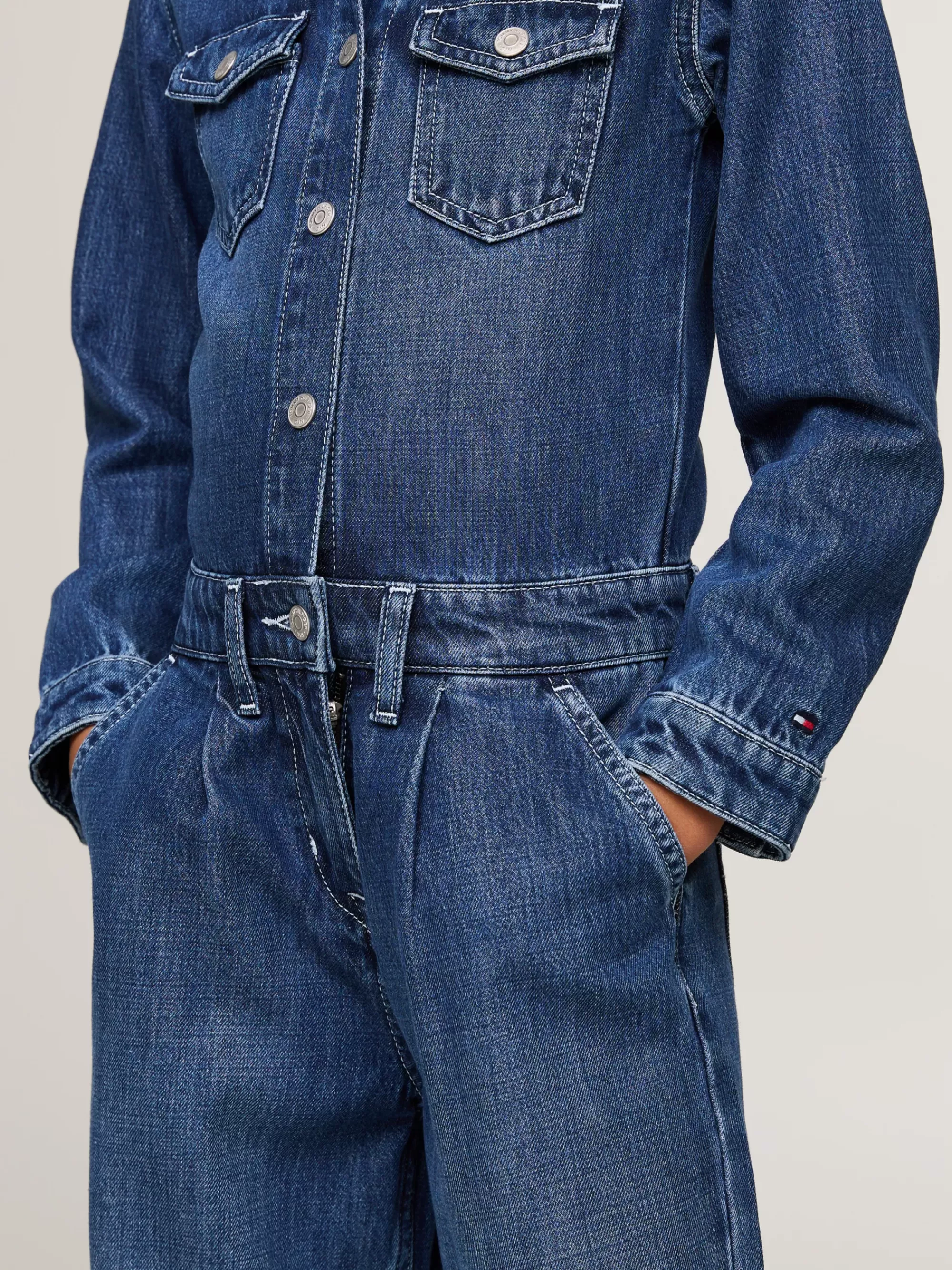 Jurken*Tommy Hilfiger Relaxed Denim Jumpsuit Met Wide Flare DARKUSEDLYOCELL