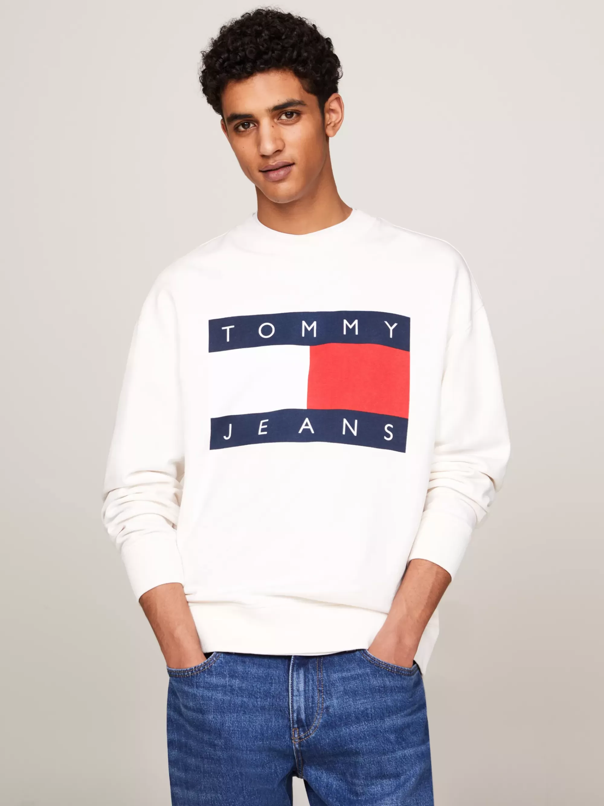 Plus Size Kleding & Inclusieve Maten | Sweatshirts & Hoodies*Tommy Hilfiger Relaxed Fit Sweatshirt Met Oversized Vlag ANCIENT WHITE