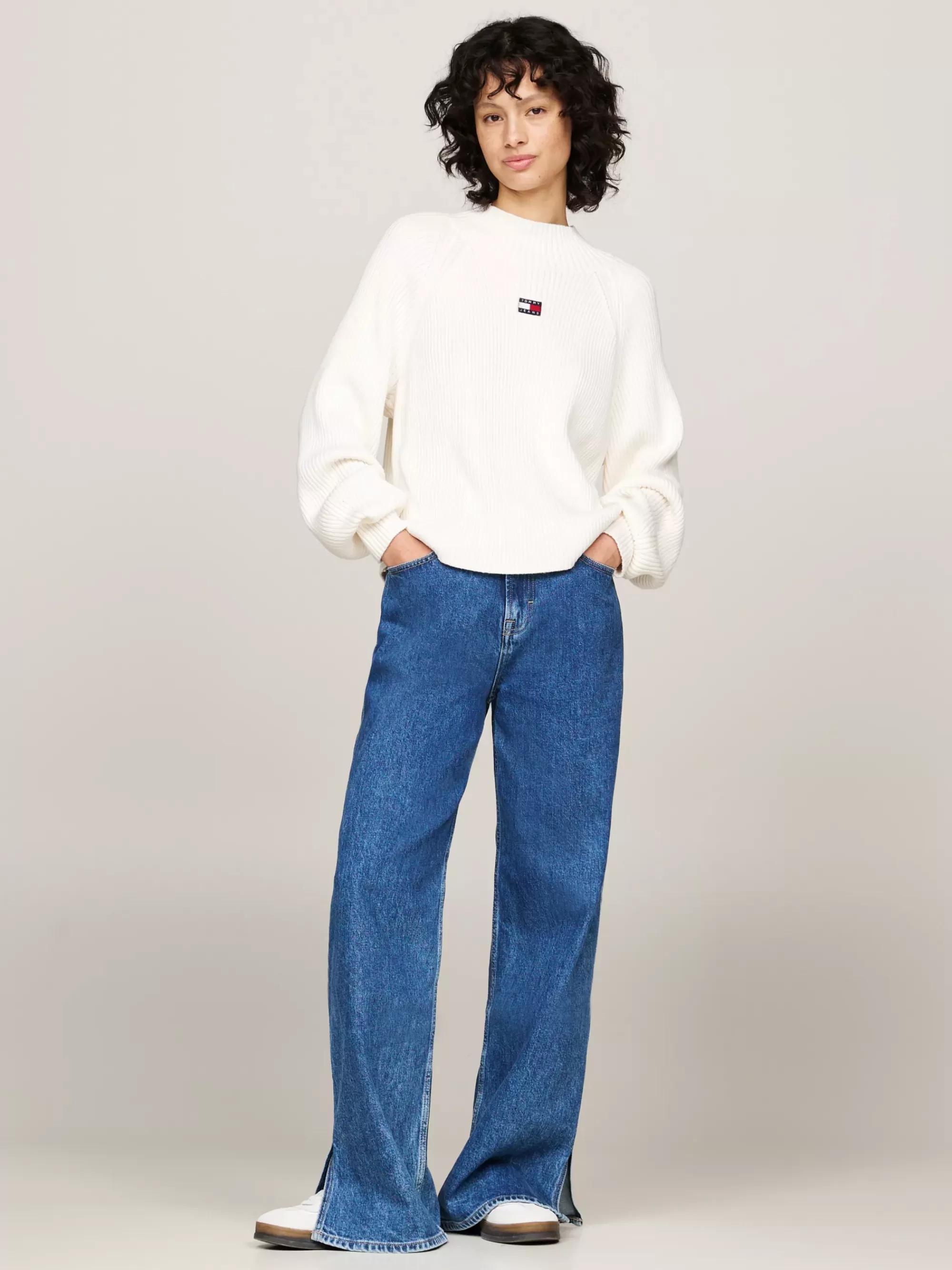 Truien | Truien & Vesten*Tommy Hilfiger Ribgebreide Boxy Trui Met Tommy-badge ANCIENT WHITE
