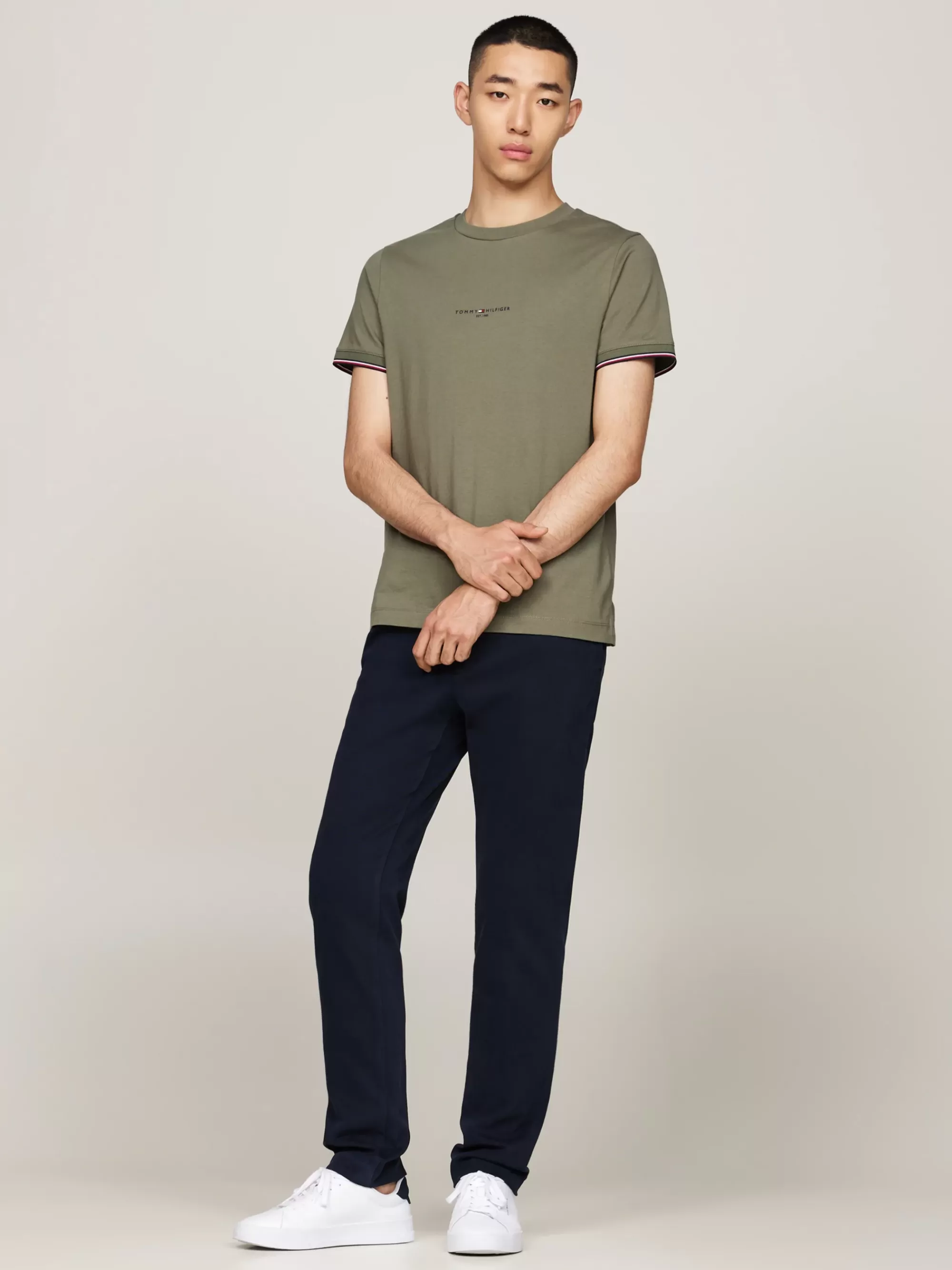 T-Shirts*Tommy Hilfiger Slim Fit T-shirt Met Signature-randen BATTLE GREEN