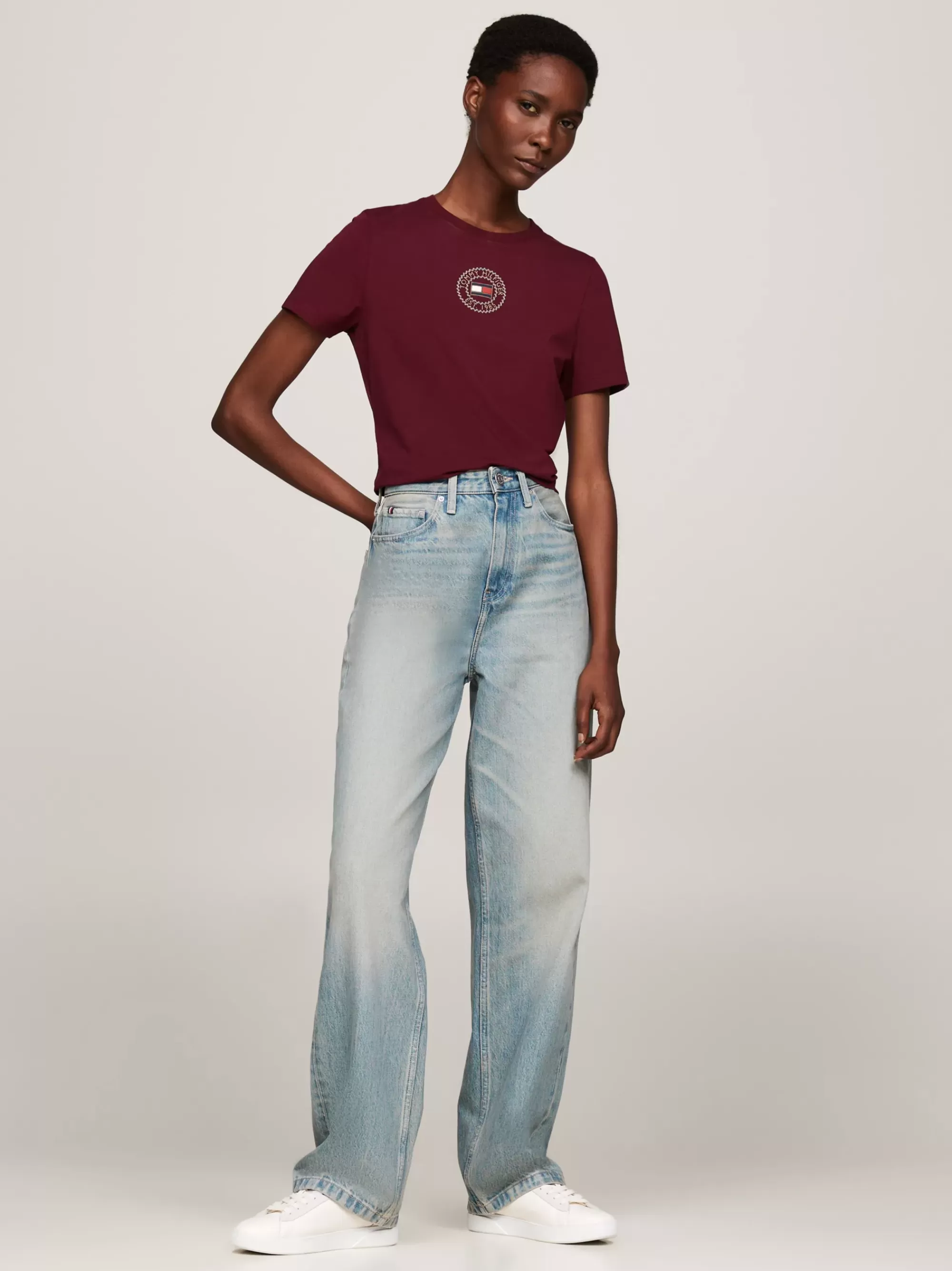T-Shirts*Tommy Hilfiger Slim Fit T-shirt Met Stempellogo DEEP ROUGE