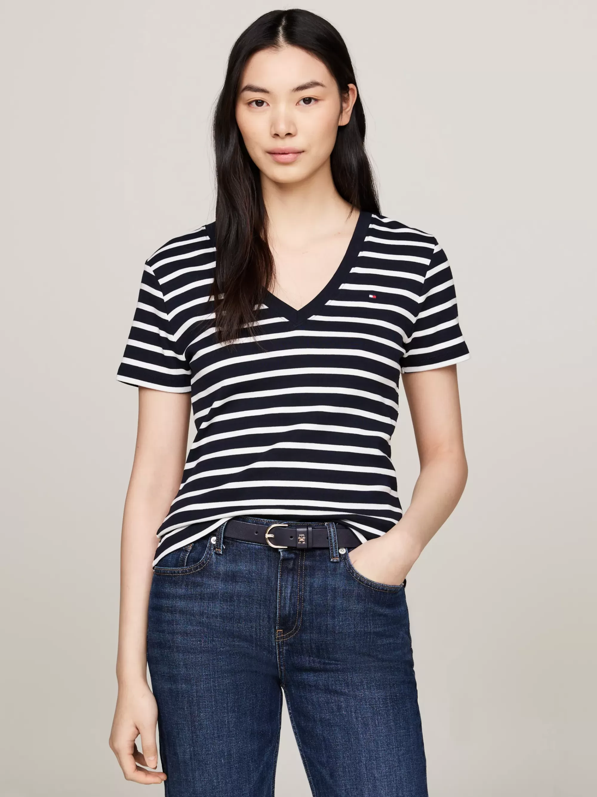T-Shirts*Tommy Hilfiger Slim Fit T-shirt Met V-hals NOS BRETON DESERT SKY/ ECRU