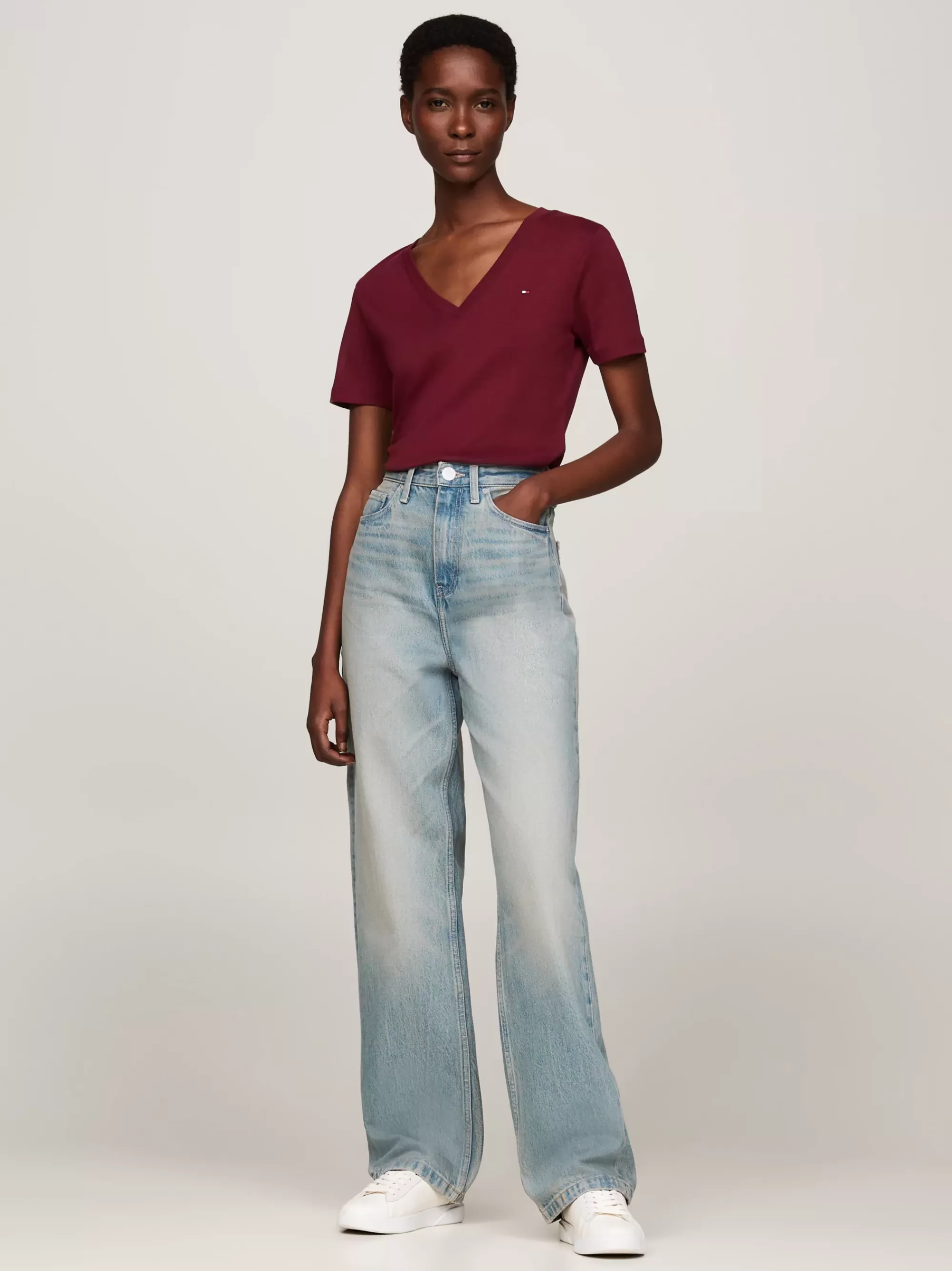 T-Shirts*Tommy Hilfiger Slim Fit T-shirt Met V-hals DEEP ROUGE