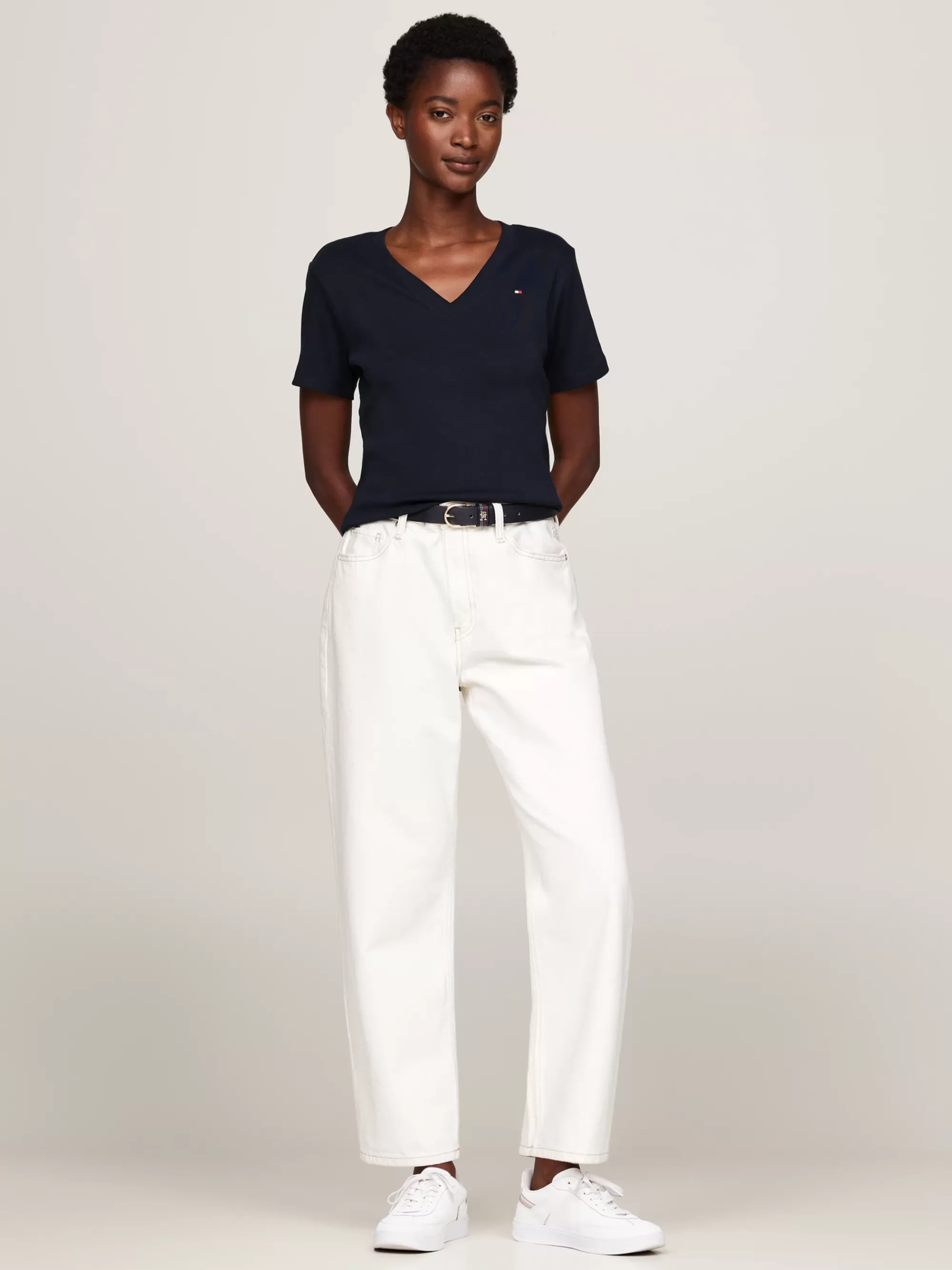 T-Shirts*Tommy Hilfiger Slim Fit T-shirt Met V-hals NOS DESERT SKY