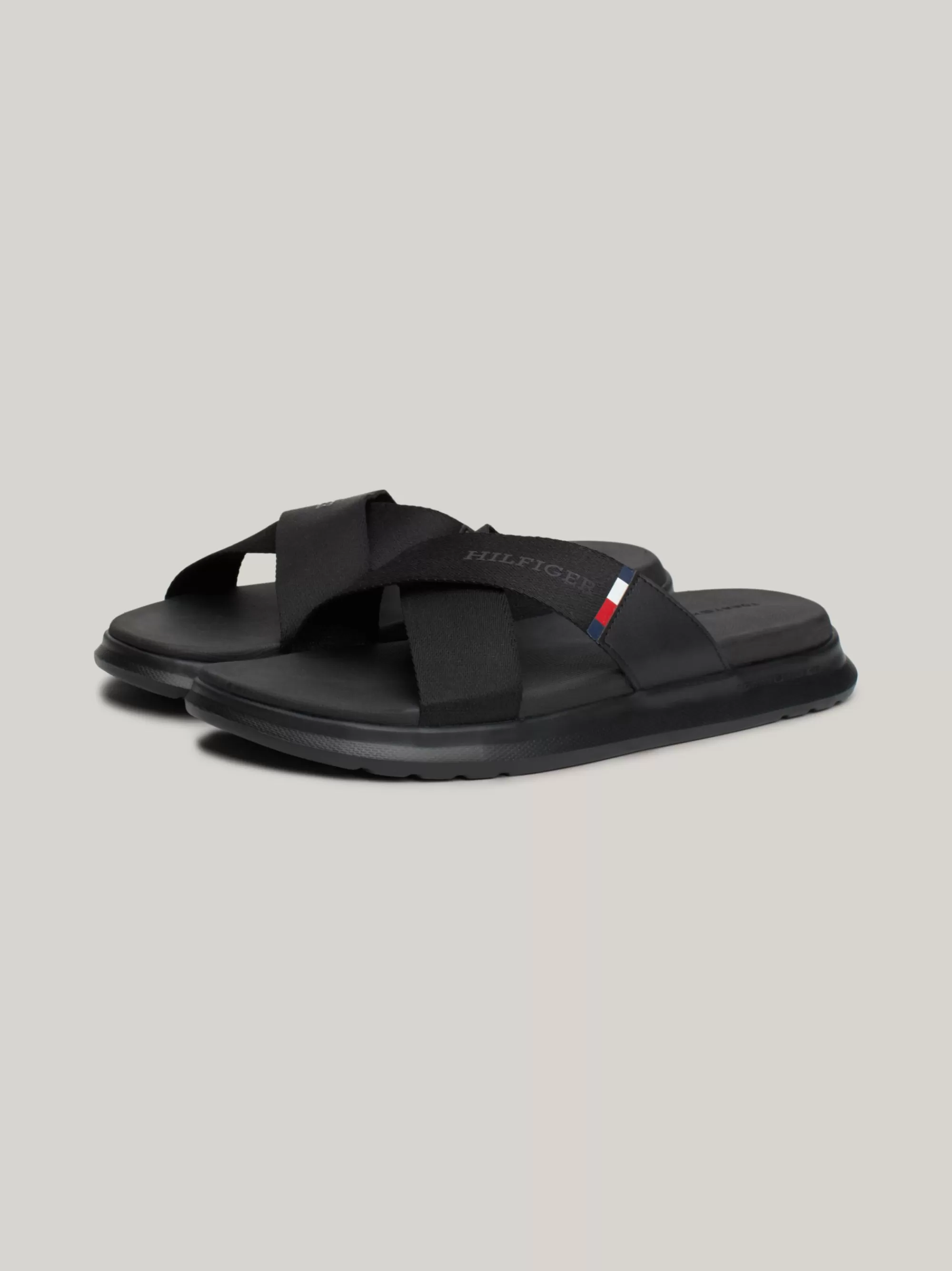 Sandalen & Flip Flops*Tommy Hilfiger Slipper Met Crossover Band BLACK