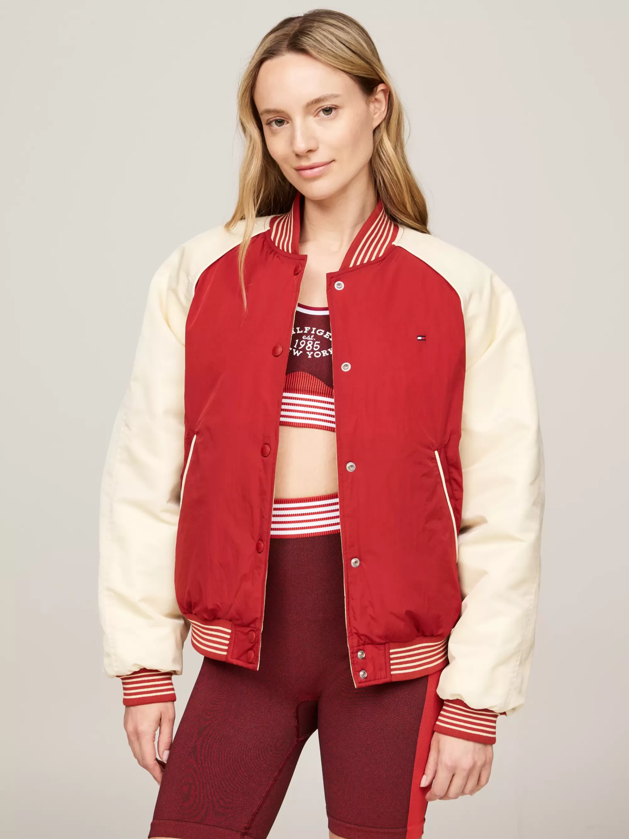 Tommy Hilfiger Sport | Jassen & Jacks*Tommy Hilfiger Sport Varsity Reversible Relaxed Bomberjack DARK MAGMA