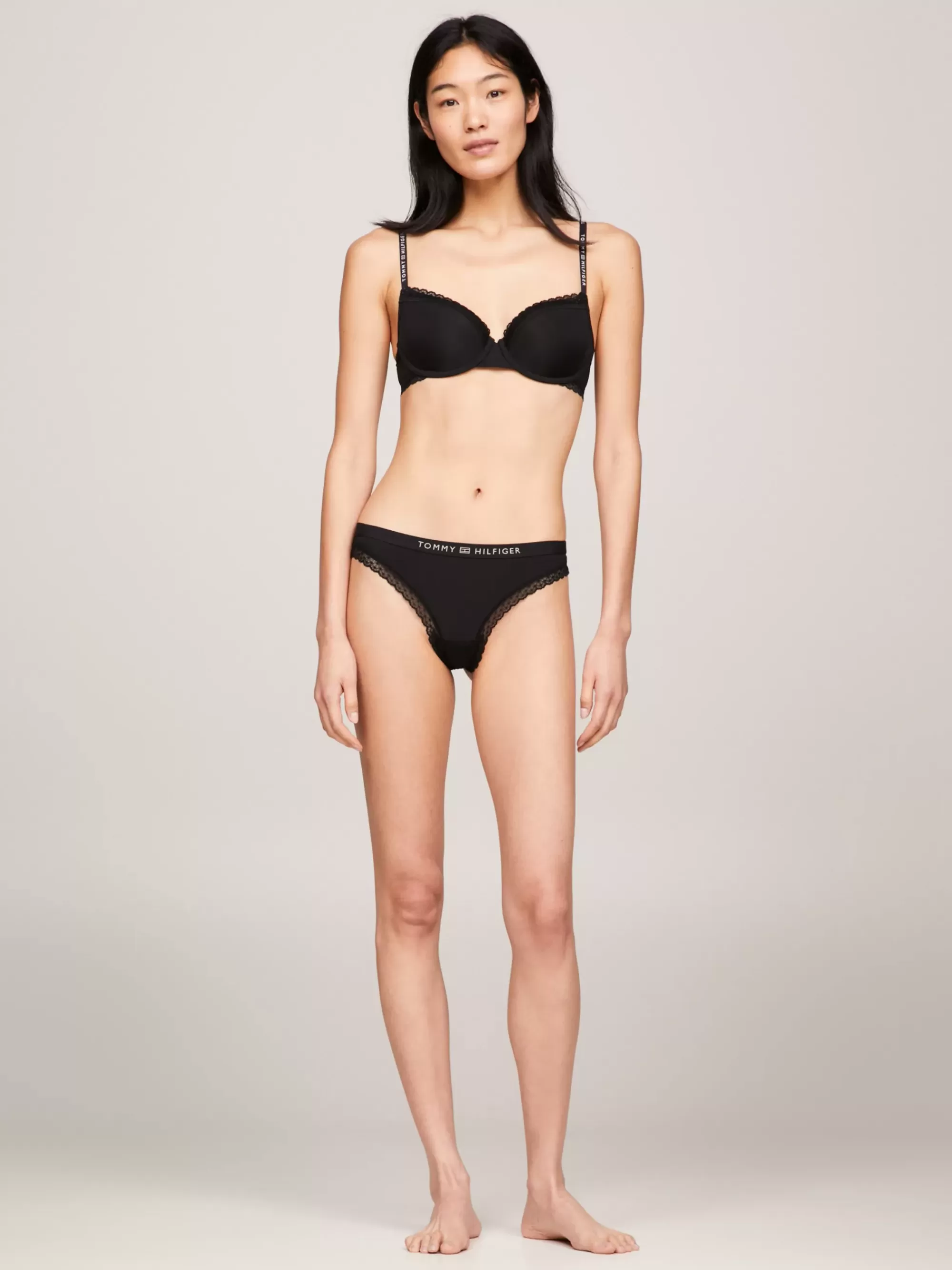 Slips | Lingerie*Tommy Hilfiger String Met Kant En Ton-sur-ton Logo BLACK