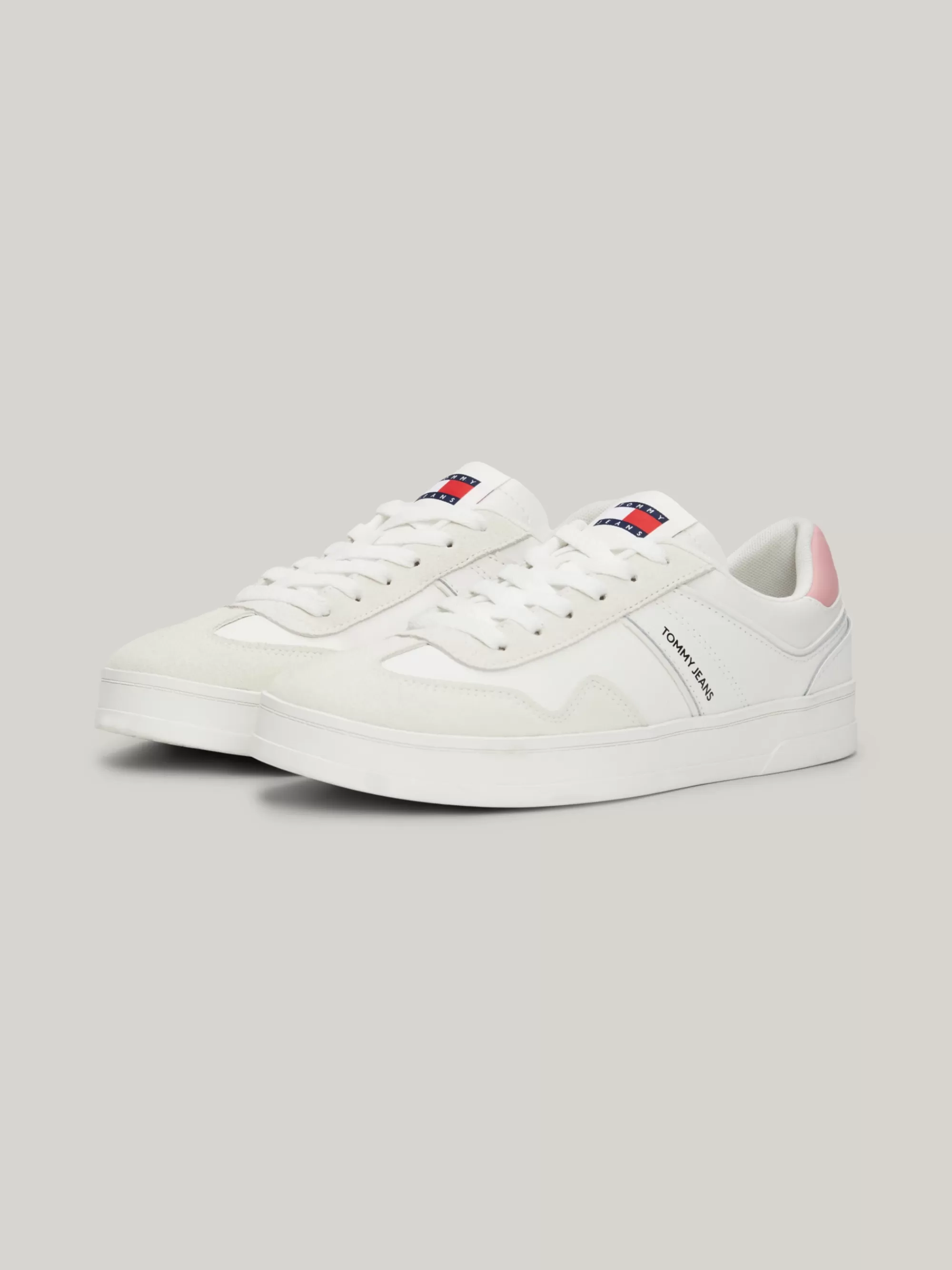 Sneakers*Tommy Hilfiger Suède Court Sneaker Met Gemengde Texturen ECRU