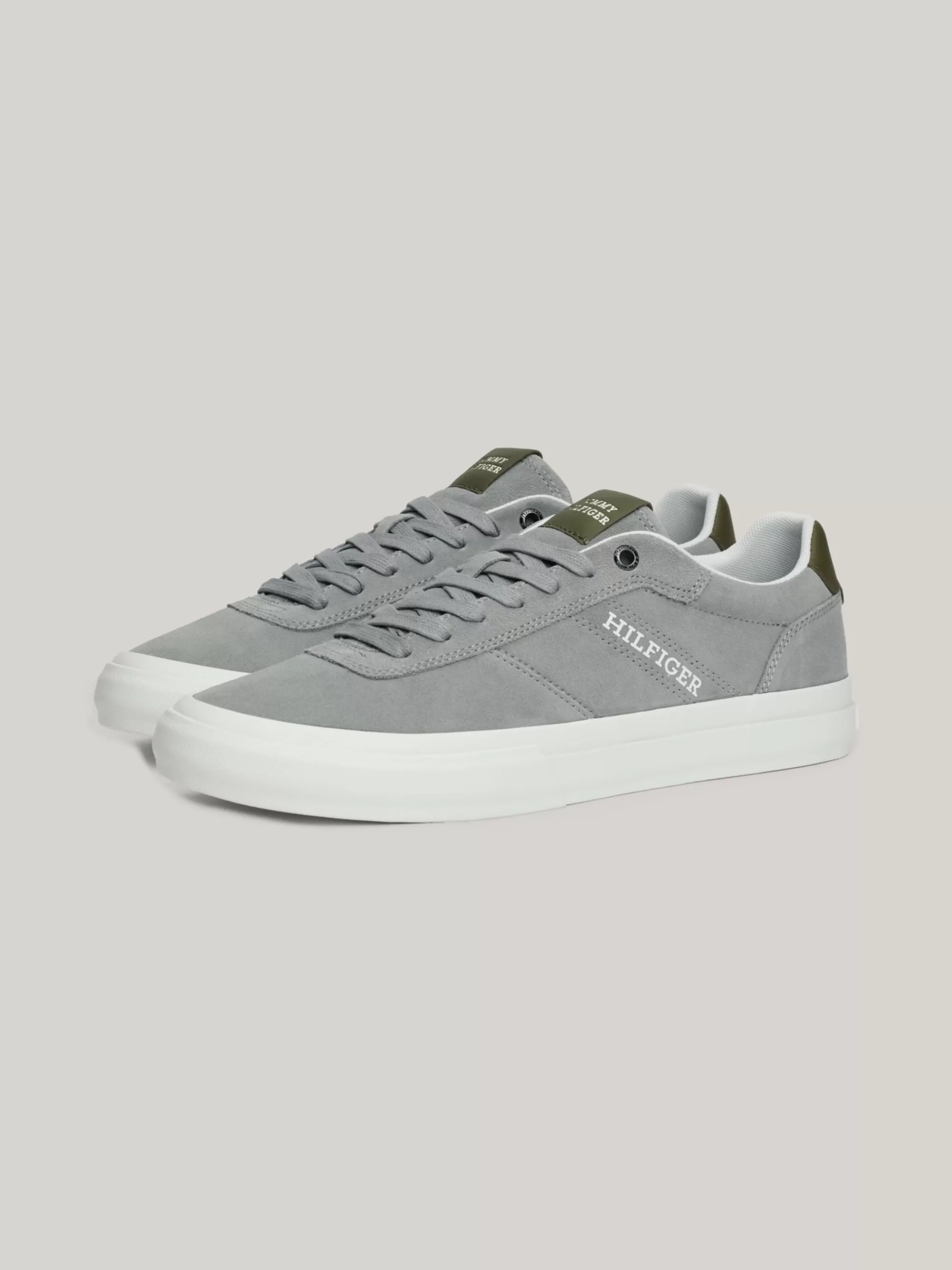 Sneakers*Tommy Hilfiger Suède Sneaker Met Logo Op De Zijkant ANTIQUE SILVER
