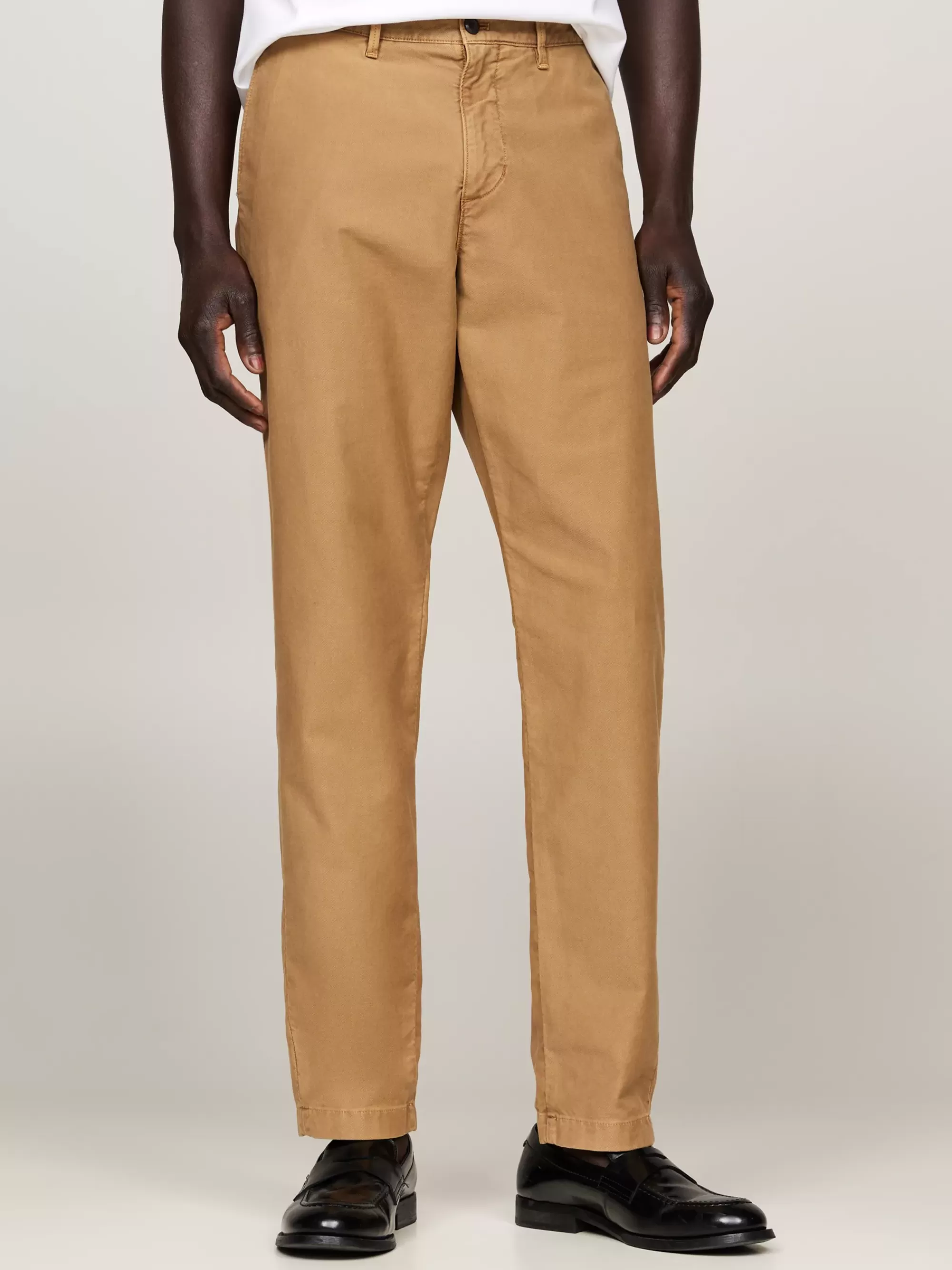 Broeken*Tommy Hilfiger Tapered Chino Van Stretchgabardine SAFARI CANVAS