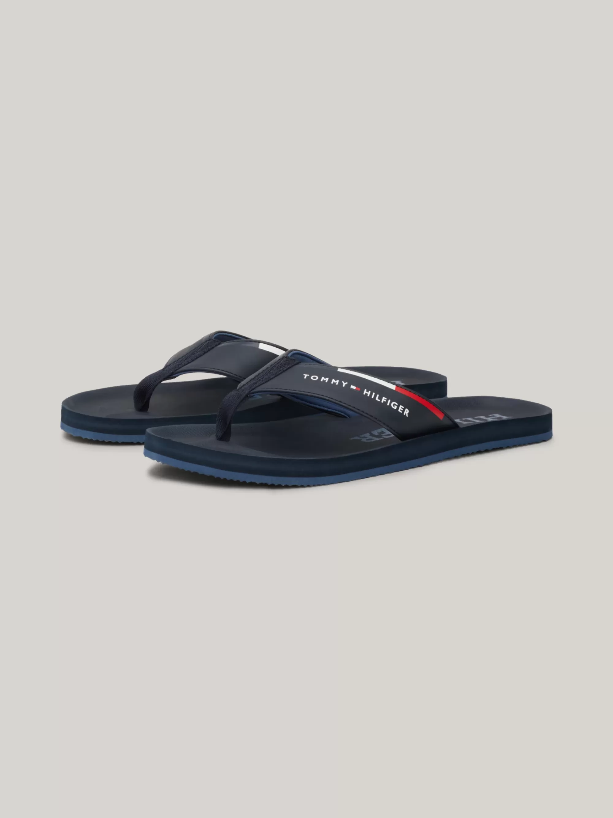 Sandalen & Flip Flops*Tommy Hilfiger Teenslipper Met Logo Op De Band DESERT SKY