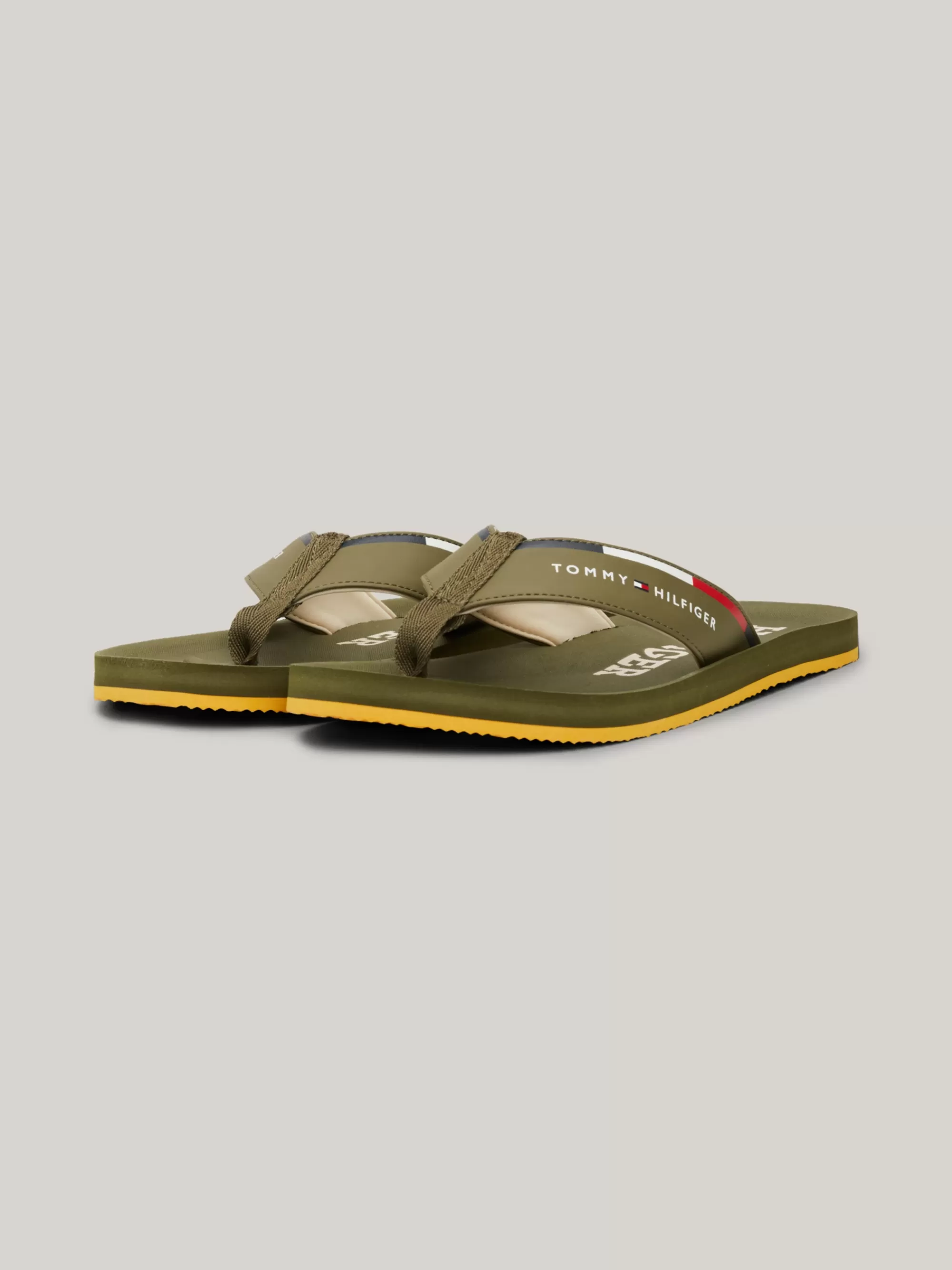 Sandalen & Flip Flops*Tommy Hilfiger Teenslipper Met Logo Op De Band UTILITY OLIVE