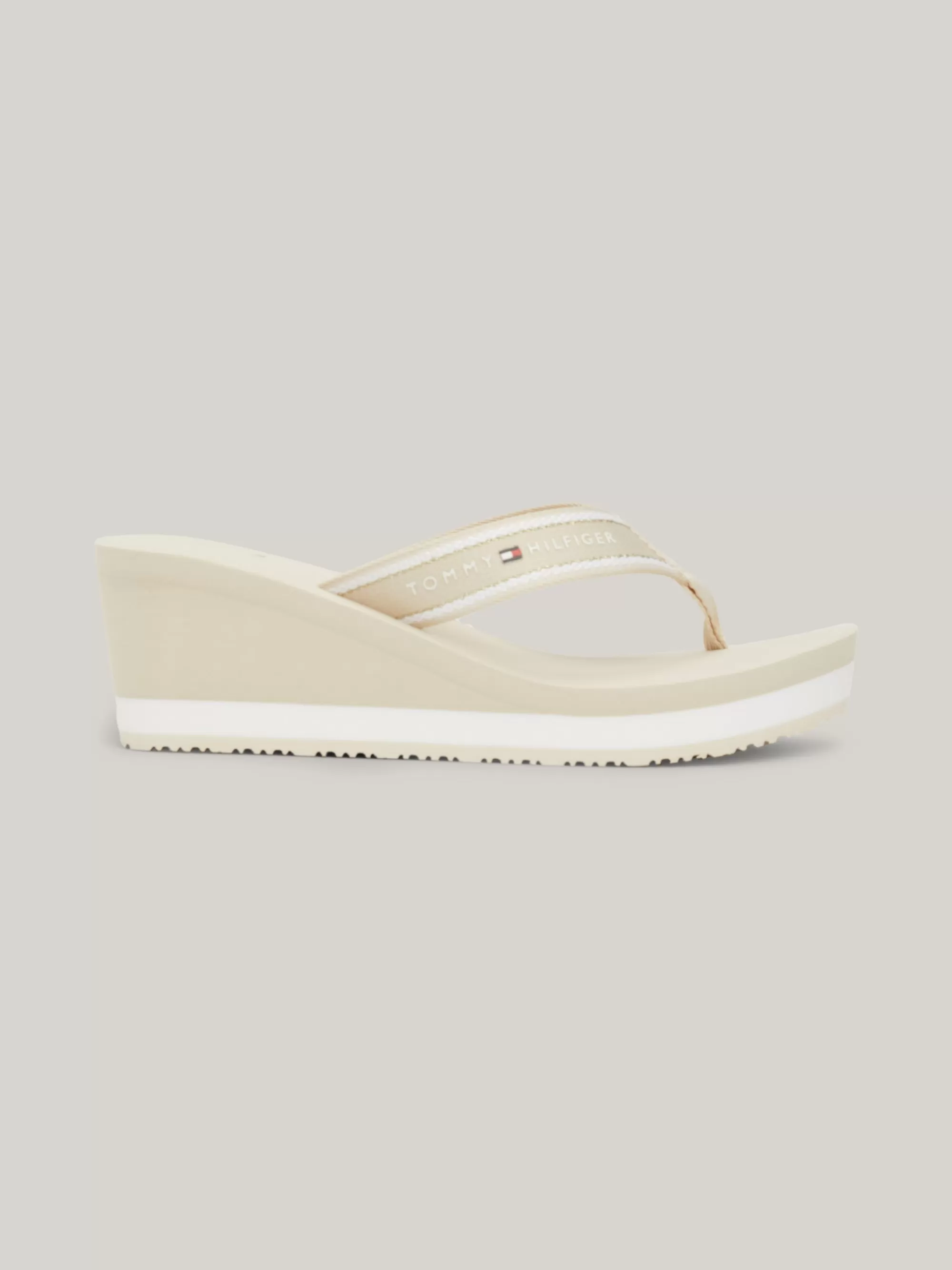 Sandalen*Tommy Hilfiger Teenslipper Met Sleehak En Logo CLASSIC BEIGE