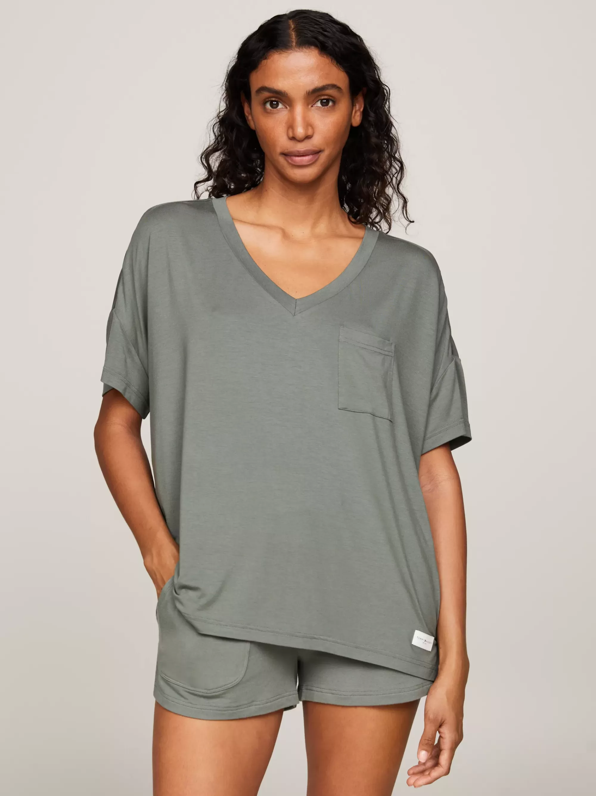 Loungewear*Tommy Hilfiger TH Established Lounge-T-shirt Met V-hals STONEWASH GREEN
