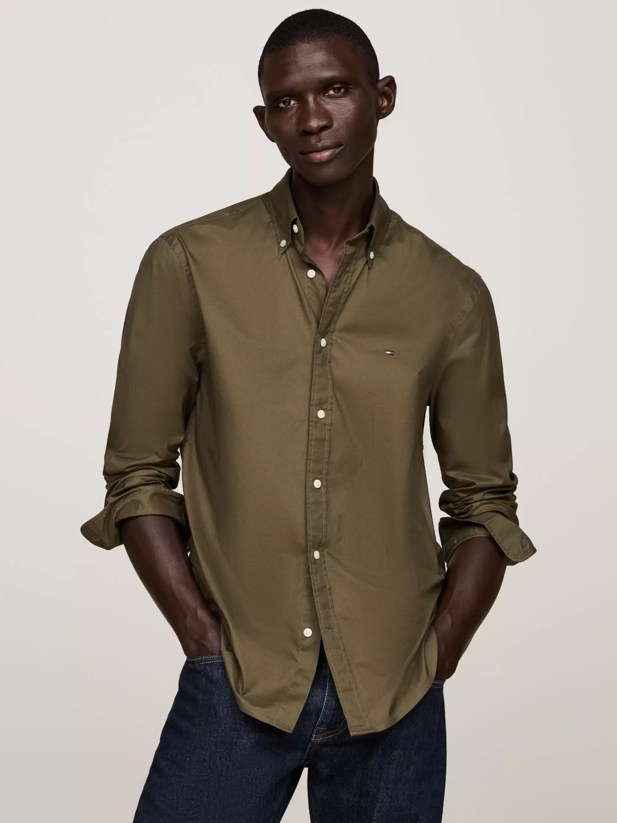 Overhemden*Tommy Hilfiger TH Flex Regular Fit Poplin Overhemd ARMY GREEN