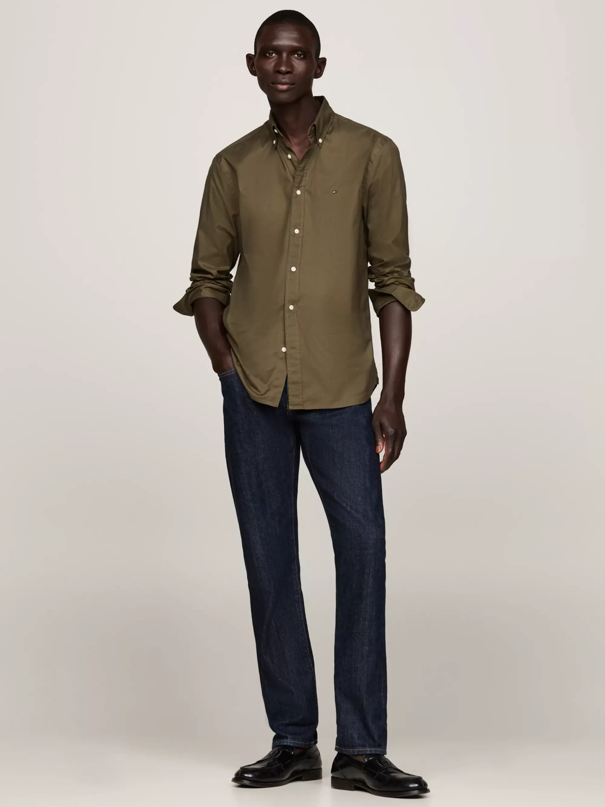 Overhemden*Tommy Hilfiger TH Flex Regular Fit Poplin Overhemd ARMY GREEN