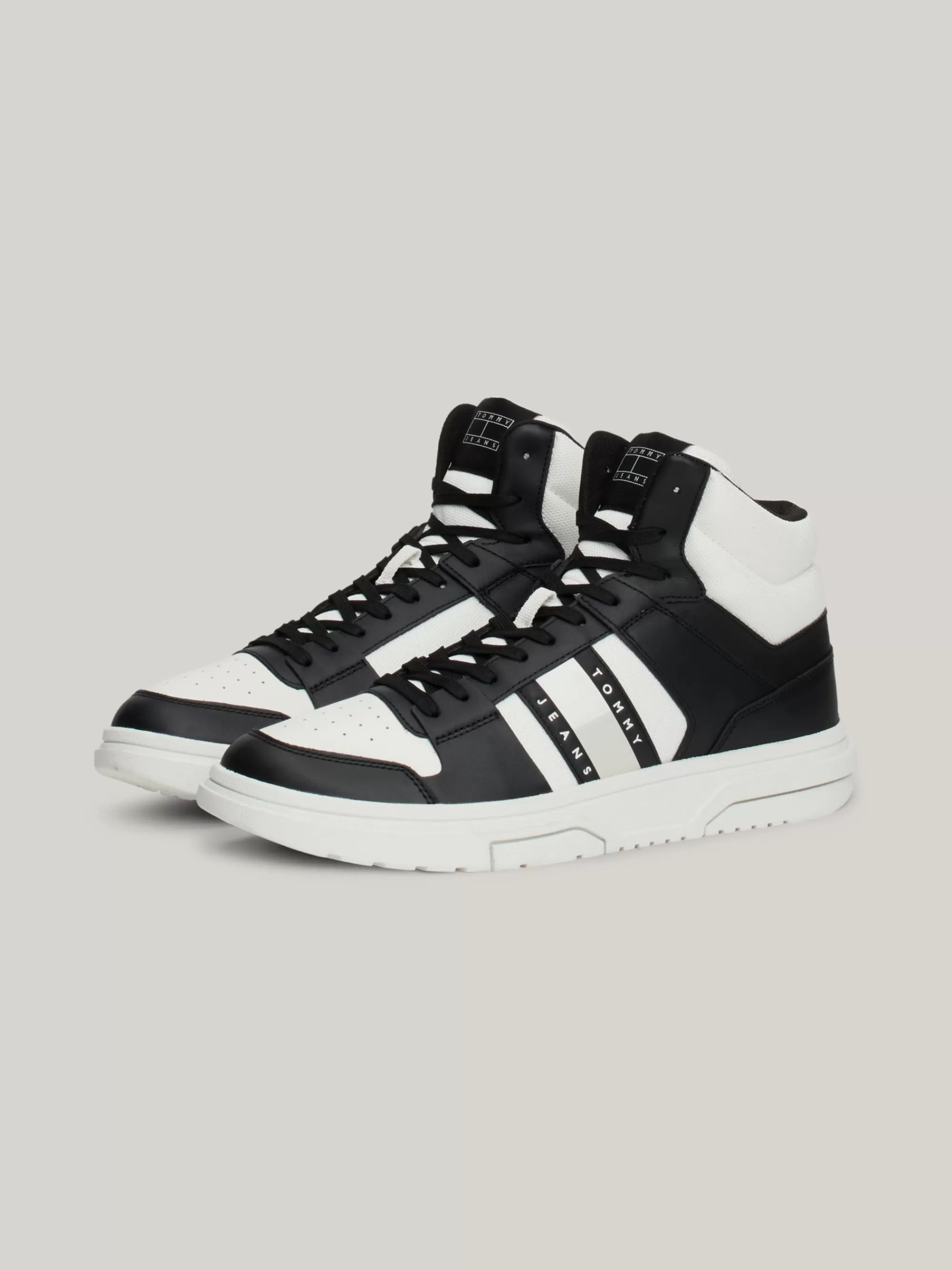 Sneakers*Tommy Hilfiger The Brooklyn Halfhoge Leren Sneaker BLACK