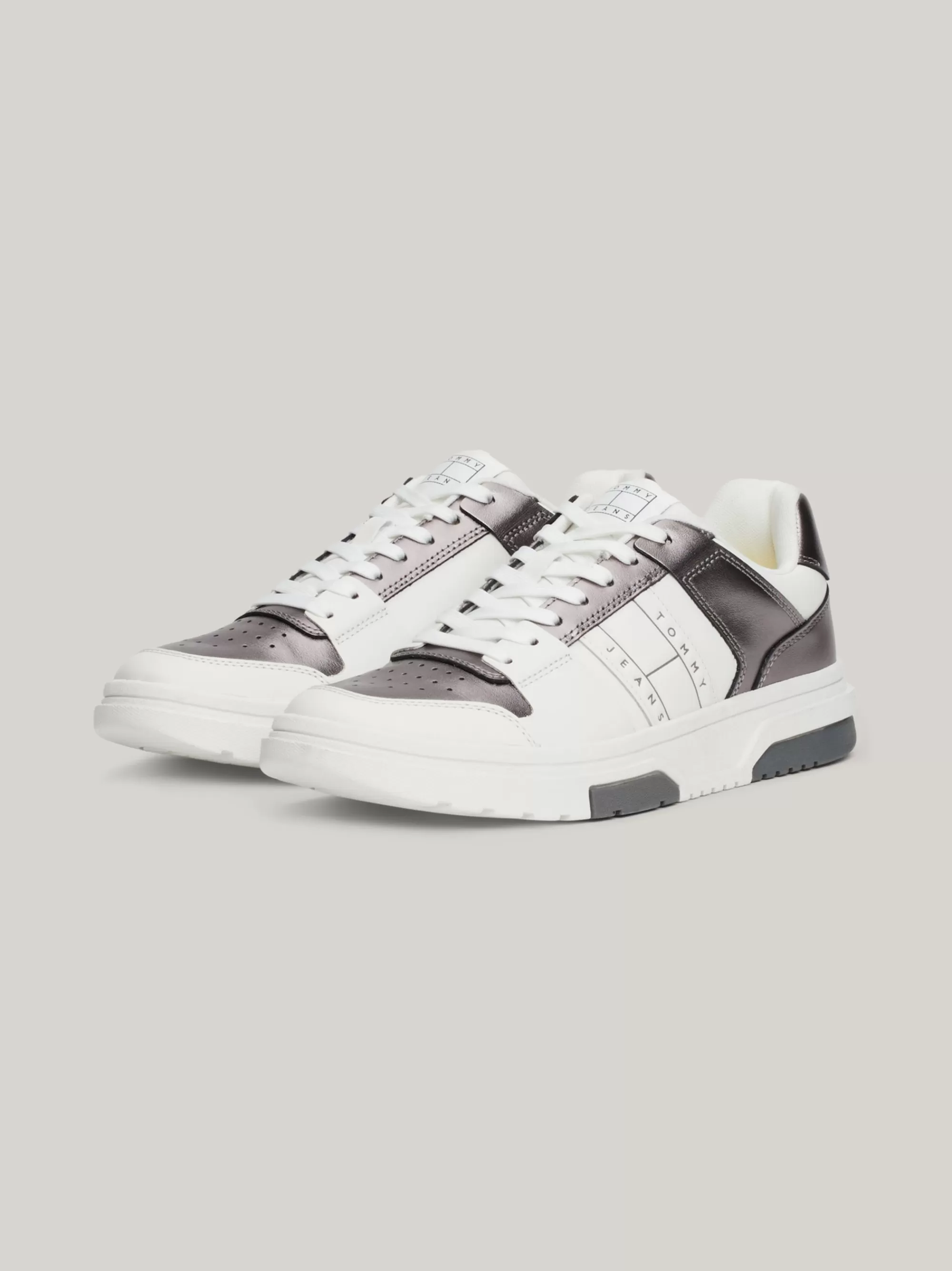 Sneakers*Tommy Hilfiger The Brooklyn Metallic Leren Sneaker WARM STONE