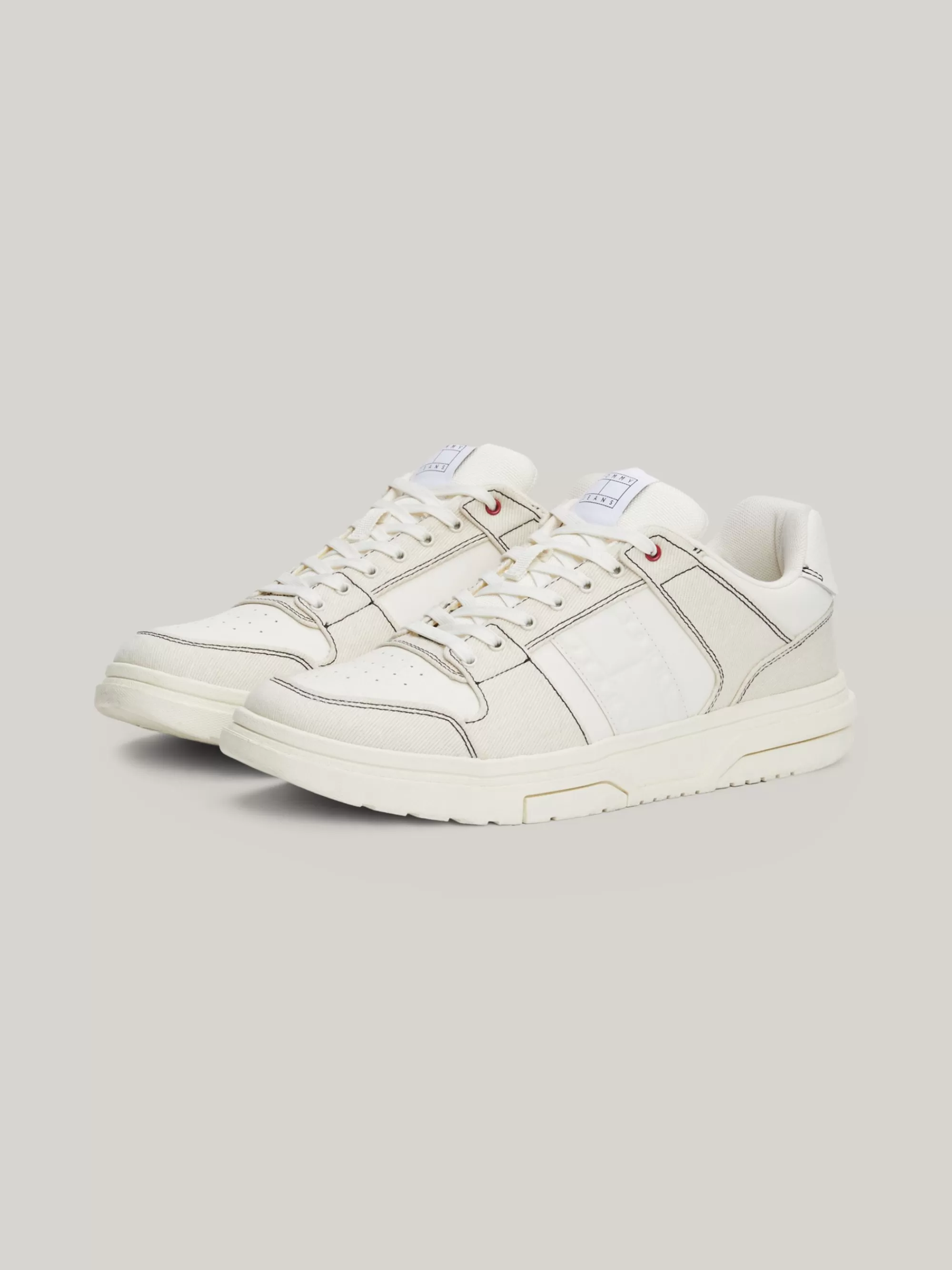 White Trainers | Sneakers*Tommy Hilfiger The Brooklyn Mixed Denim Basketbalsneaker IVORY
