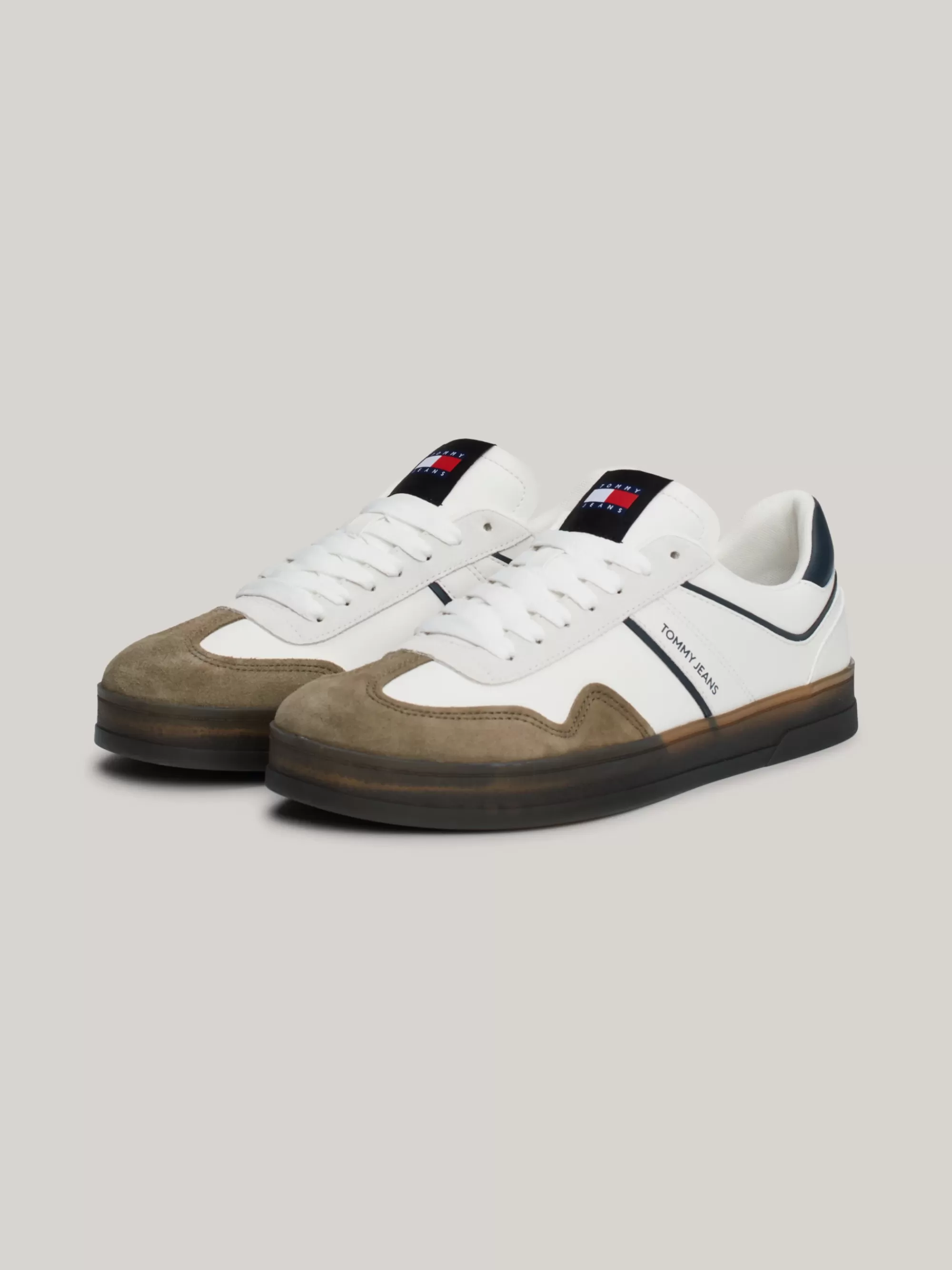 White Trainers | Sneakers*Tommy Hilfiger The Greenwich Leren Sneaker Met Colour-pop ECRU