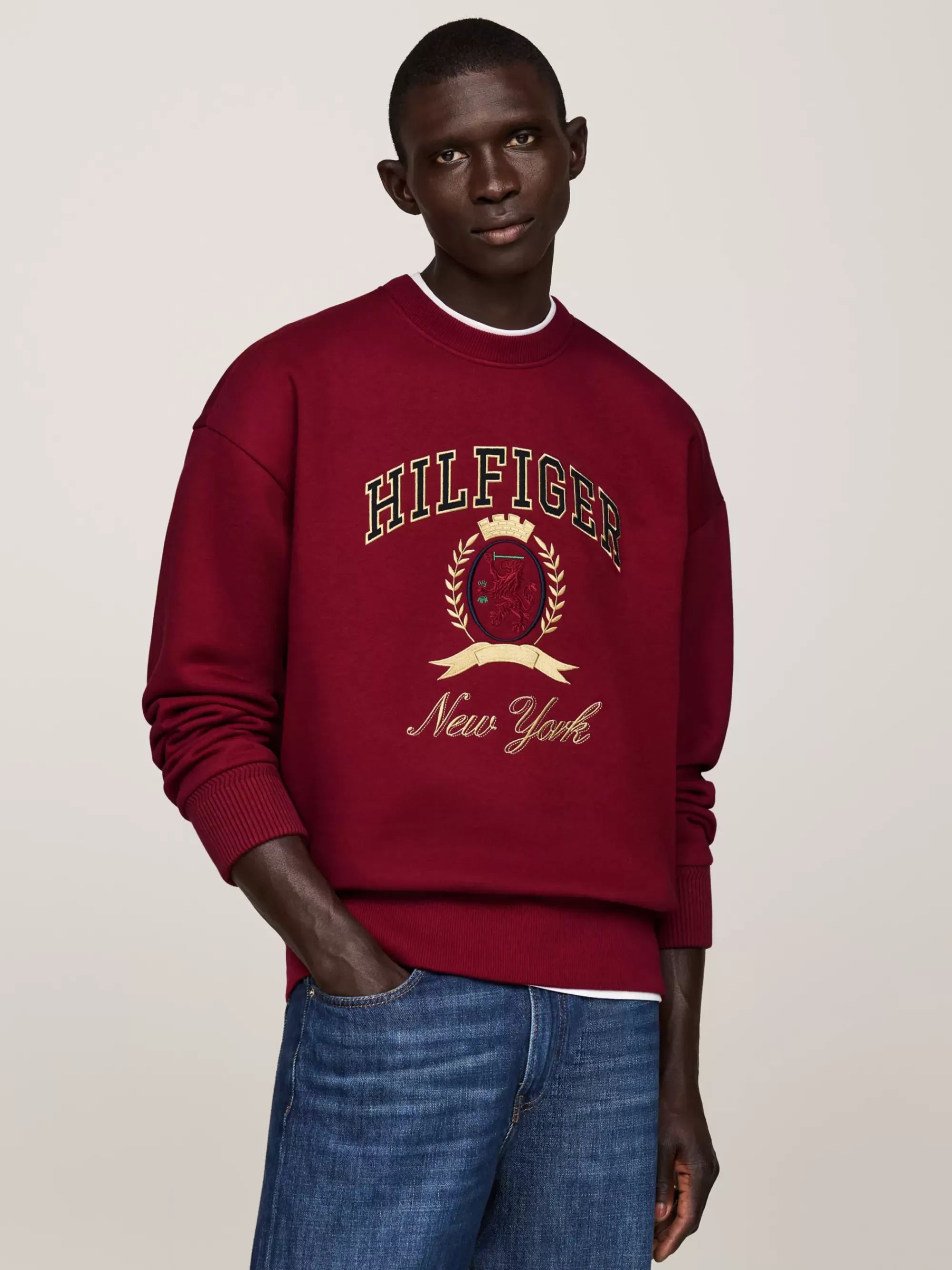 Sweatshirts & Hoodies*Tommy Hilfiger Trui Met Ronde Hals En Geborduurd Embleem ROUGE