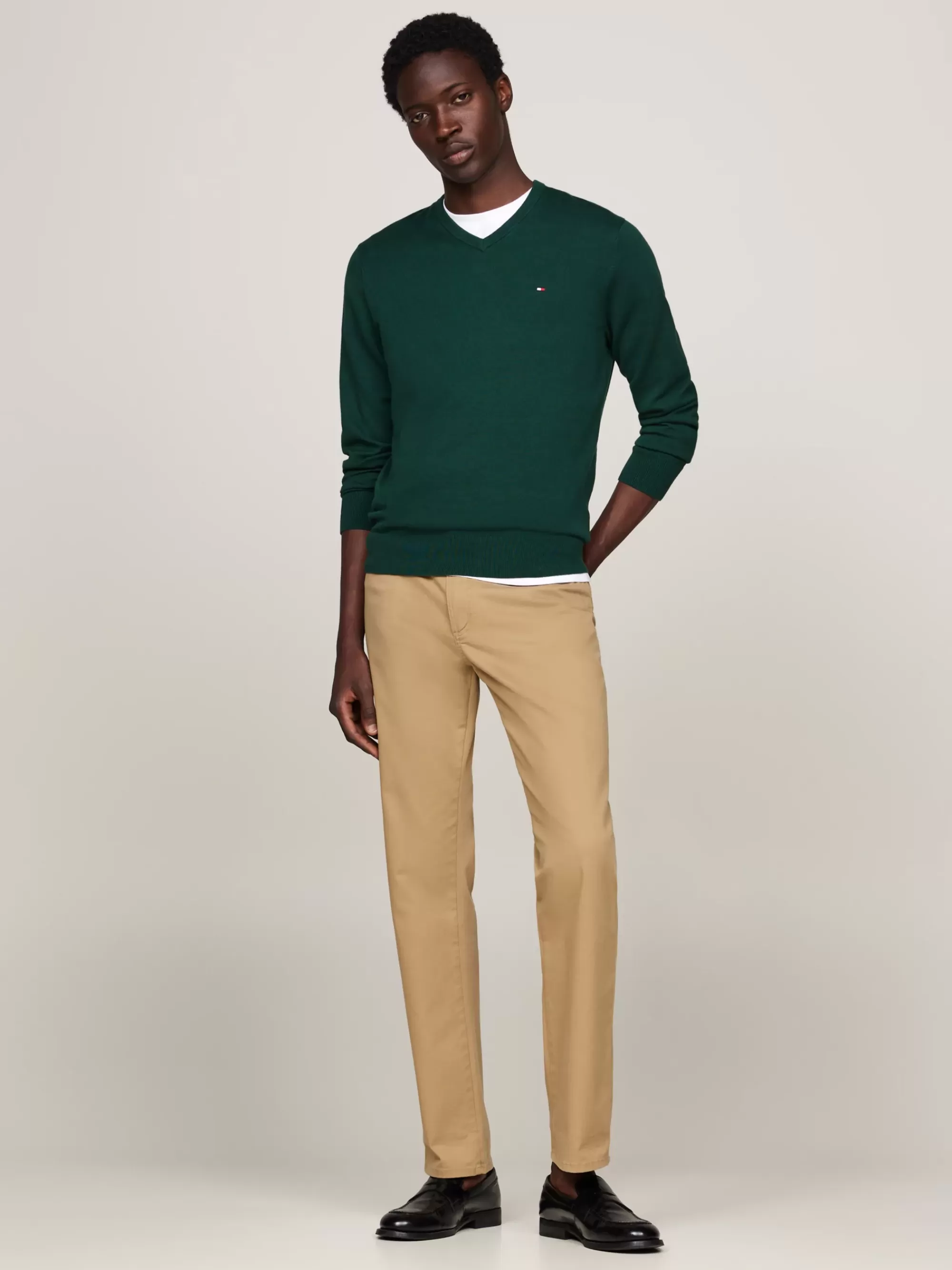 Truien Met Ronde Hals | Truien*Tommy Hilfiger Trui Met V-hals En Geborduurde Vlag ORNAMENTAL GREEN