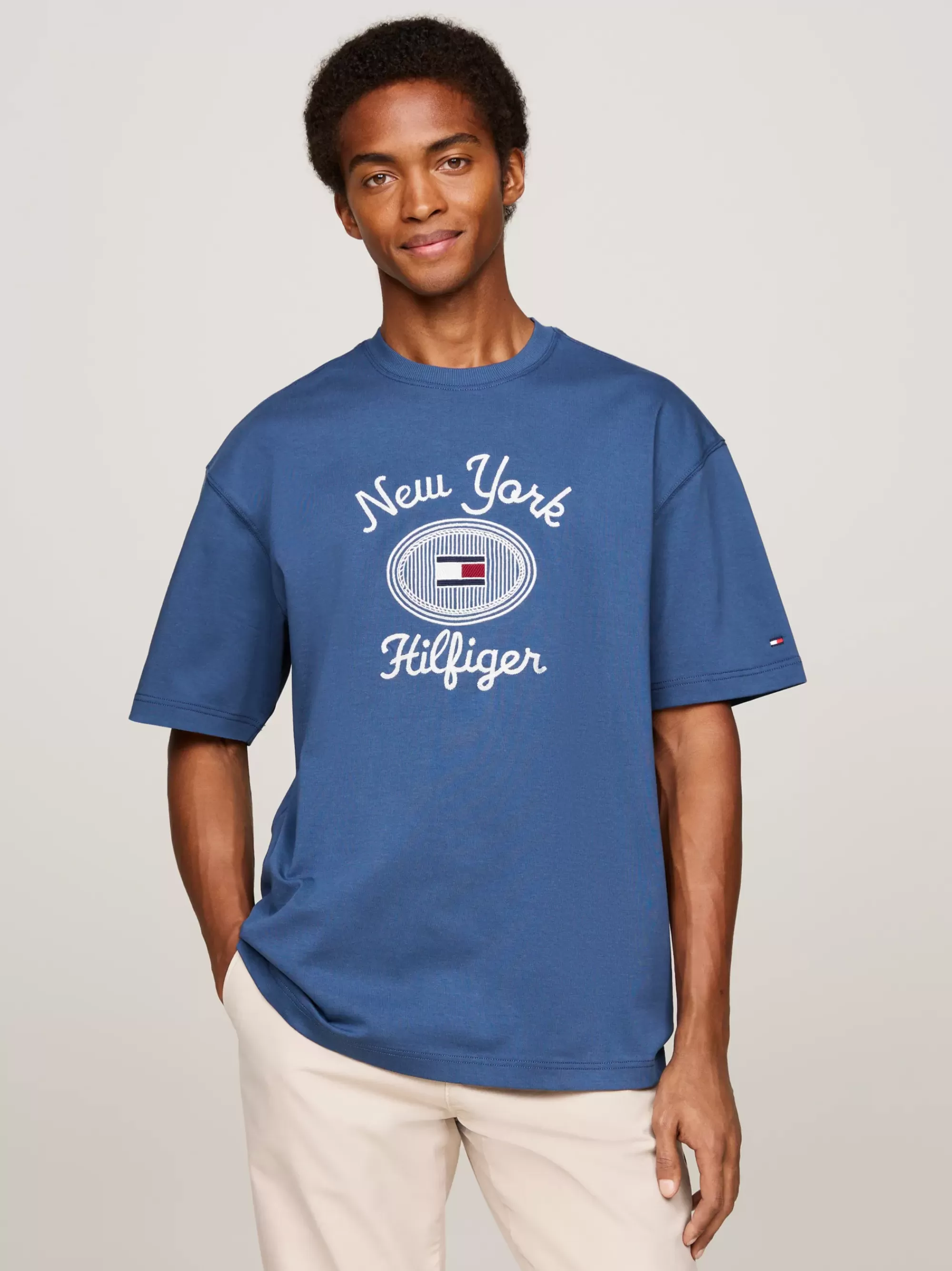 T-Shirts*Tommy Hilfiger T-shirt Met Geborduurd NYC-logo AEGEAN SEA