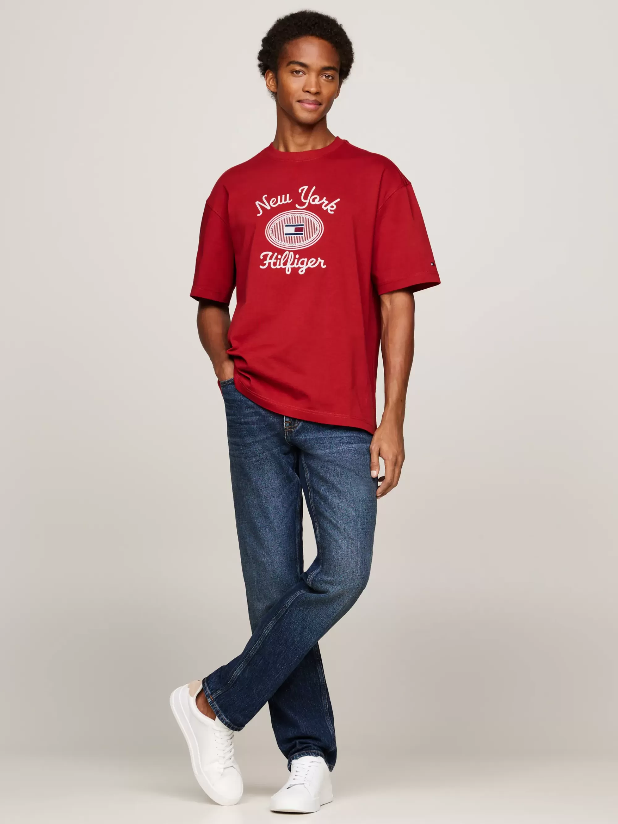 T-Shirts*Tommy Hilfiger T-shirt Met Geborduurd NYC-logo DARK MAGMA