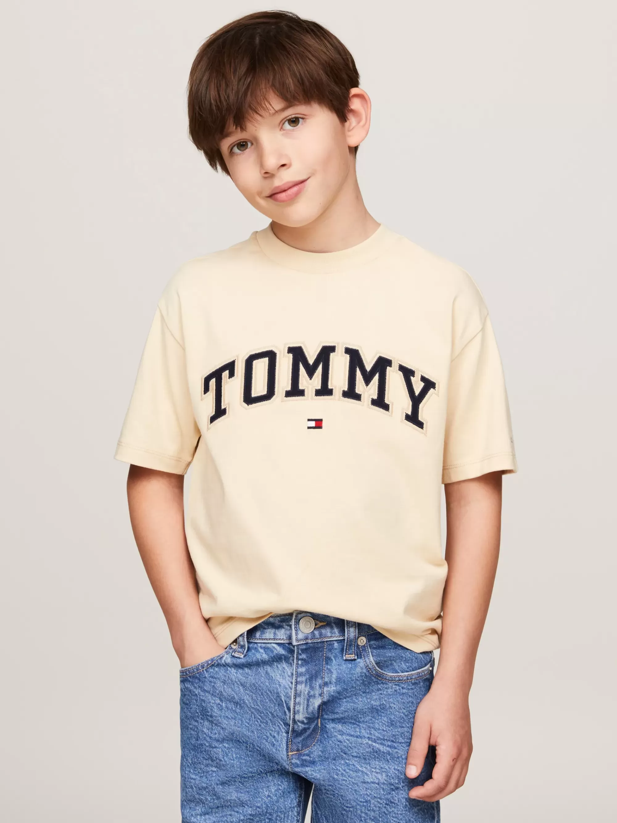 T-Shirts & Polo's*Tommy Hilfiger T-shirt Met Geborduurd Varsity Logo COUNTRY IVORY
