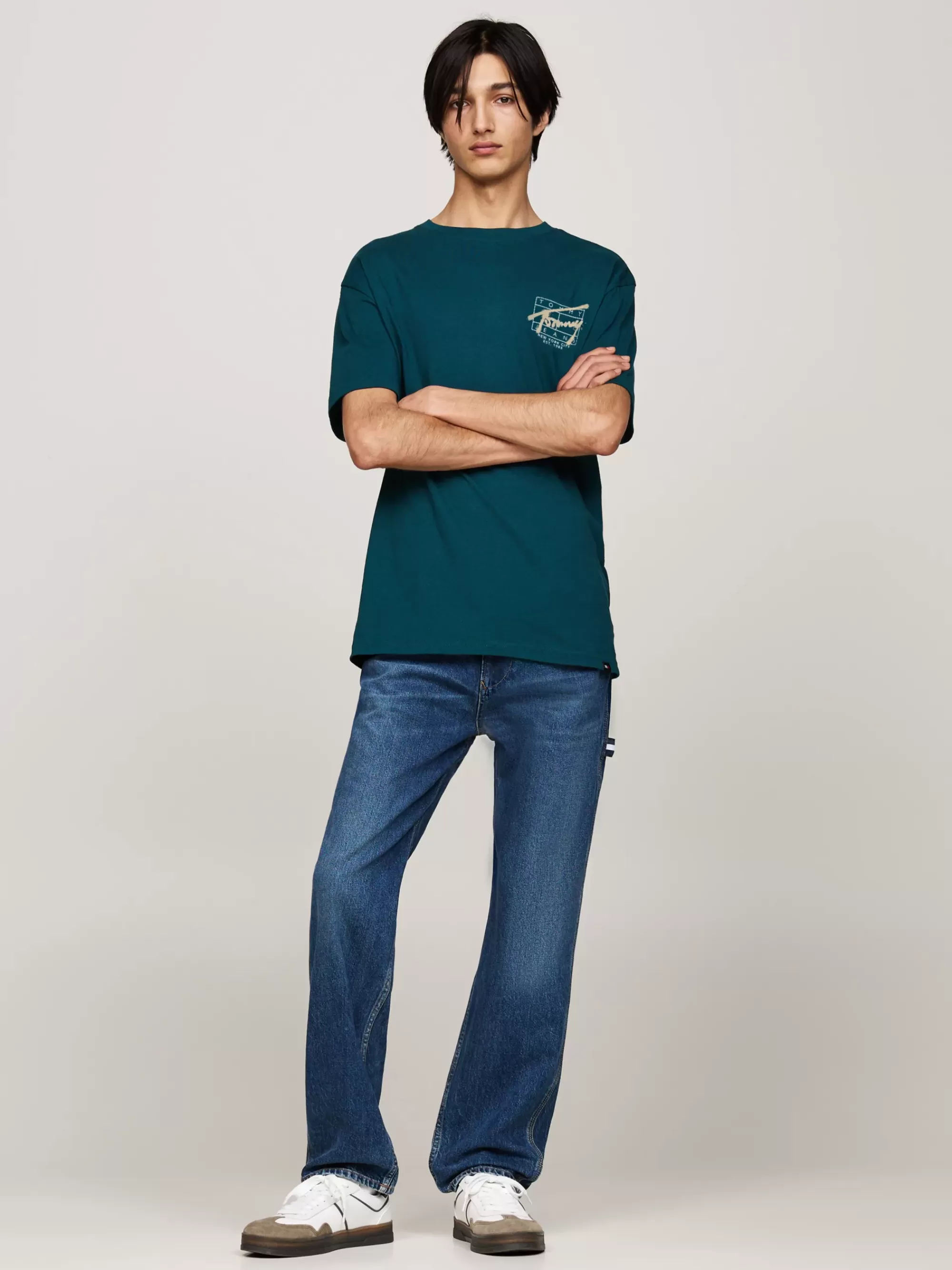 T-Shirts*Tommy Hilfiger T-shirt Met Graffiti-logo Op De Rug DEEP SEAWATER