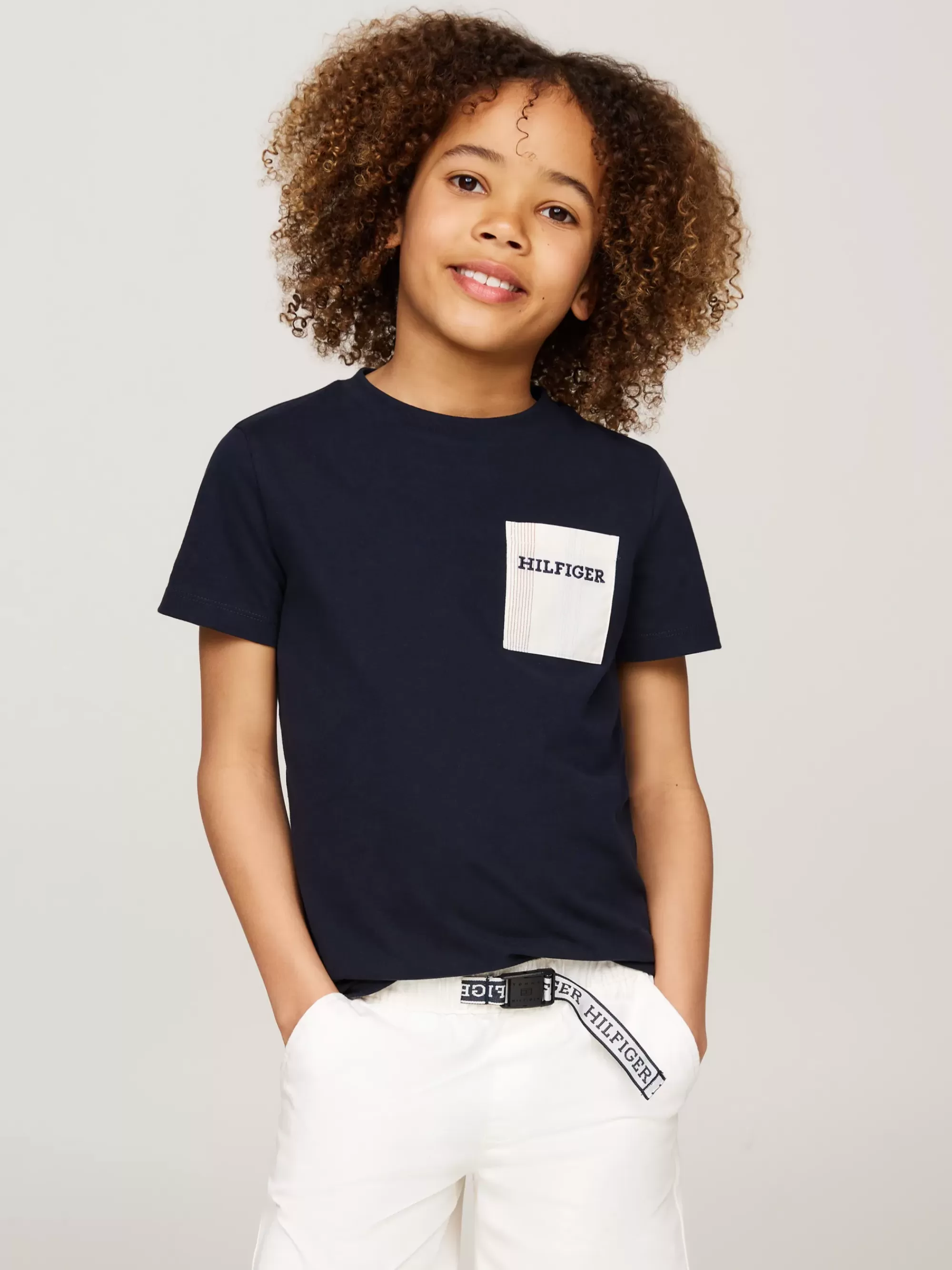 T-Shirts & Polo's*Tommy Hilfiger T-shirt Met Logo En Geruite Borstzak DESERT SKY