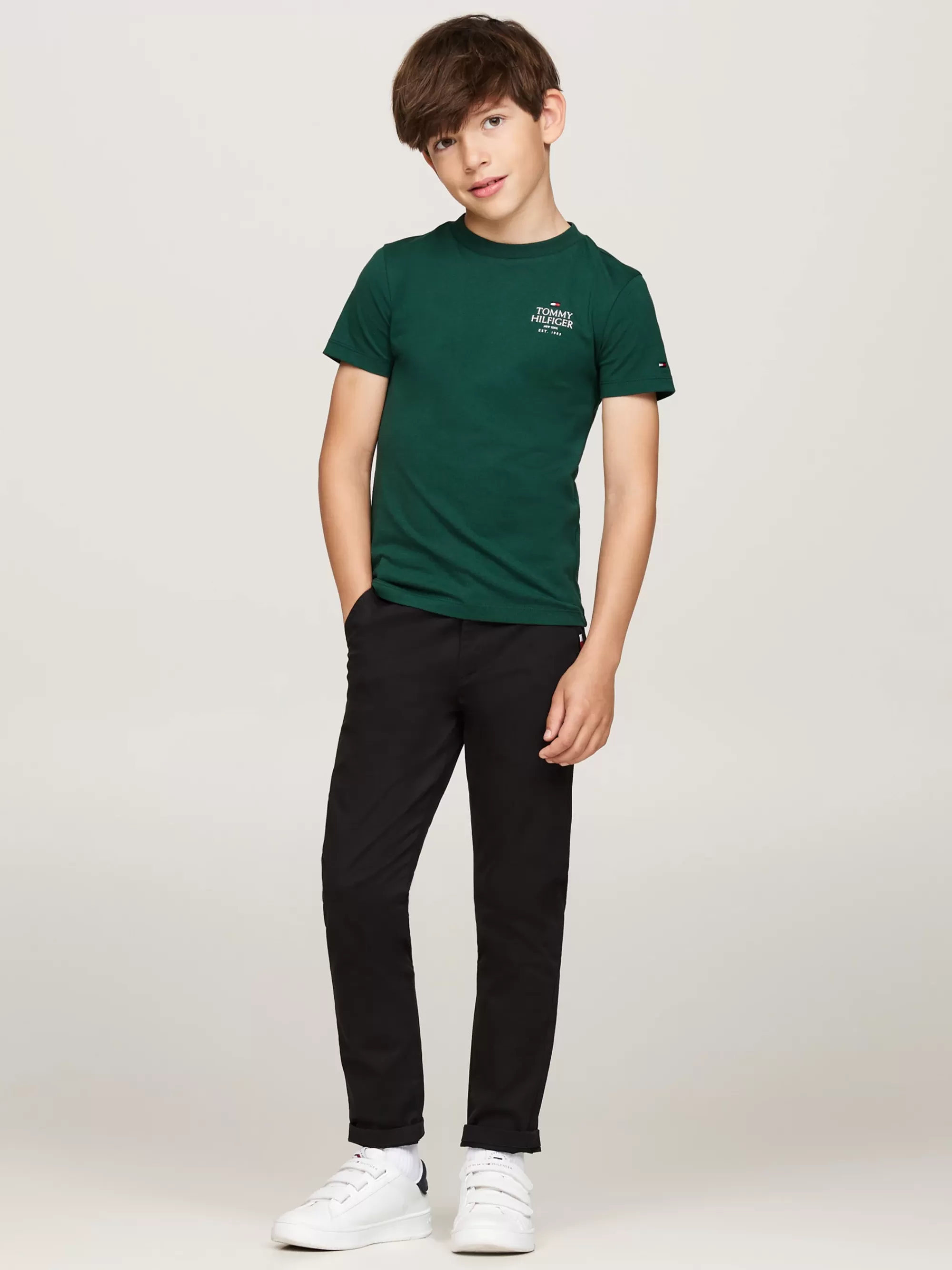 T-Shirts & Polo's*Tommy Hilfiger T-shirt Met Ronde Hals En Hilfiger-logo ORNAMENTAL GREEN